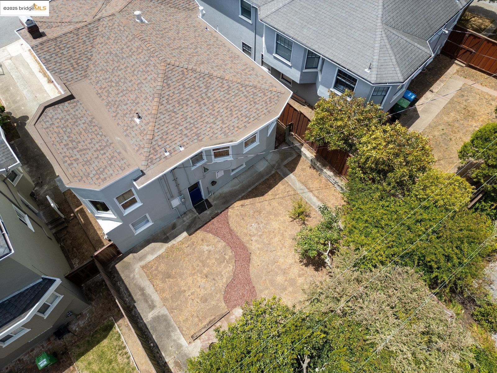 Detail Gallery Image 37 of 45 For 90 Valdez Ave, San Francisco,  CA 94112 - 3 Beds | 2 Baths