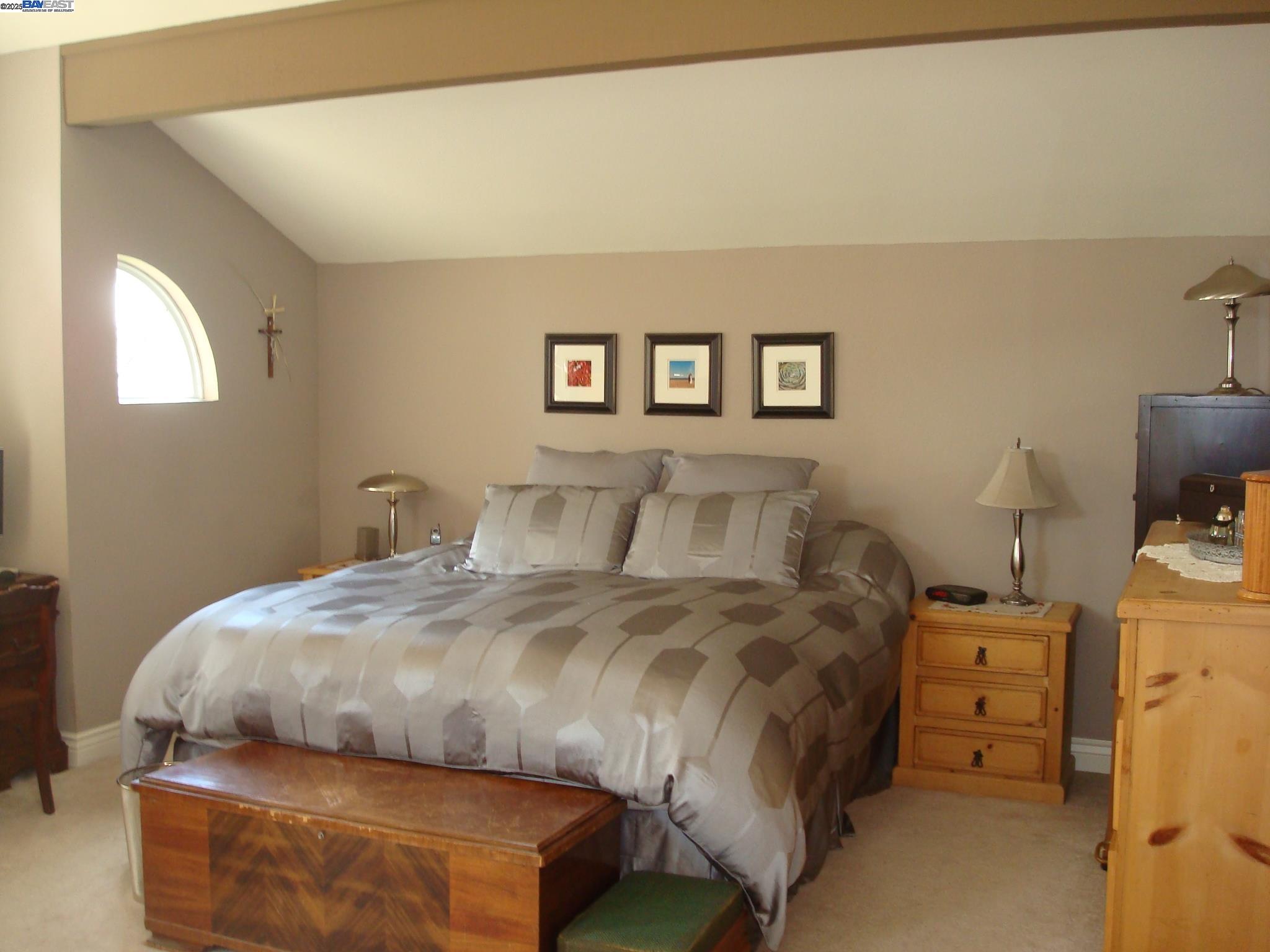 Detail Gallery Image 5 of 9 For 1411 Groth Cir, Pleasanton,  CA 94566 - 2 Beds | 2 Baths