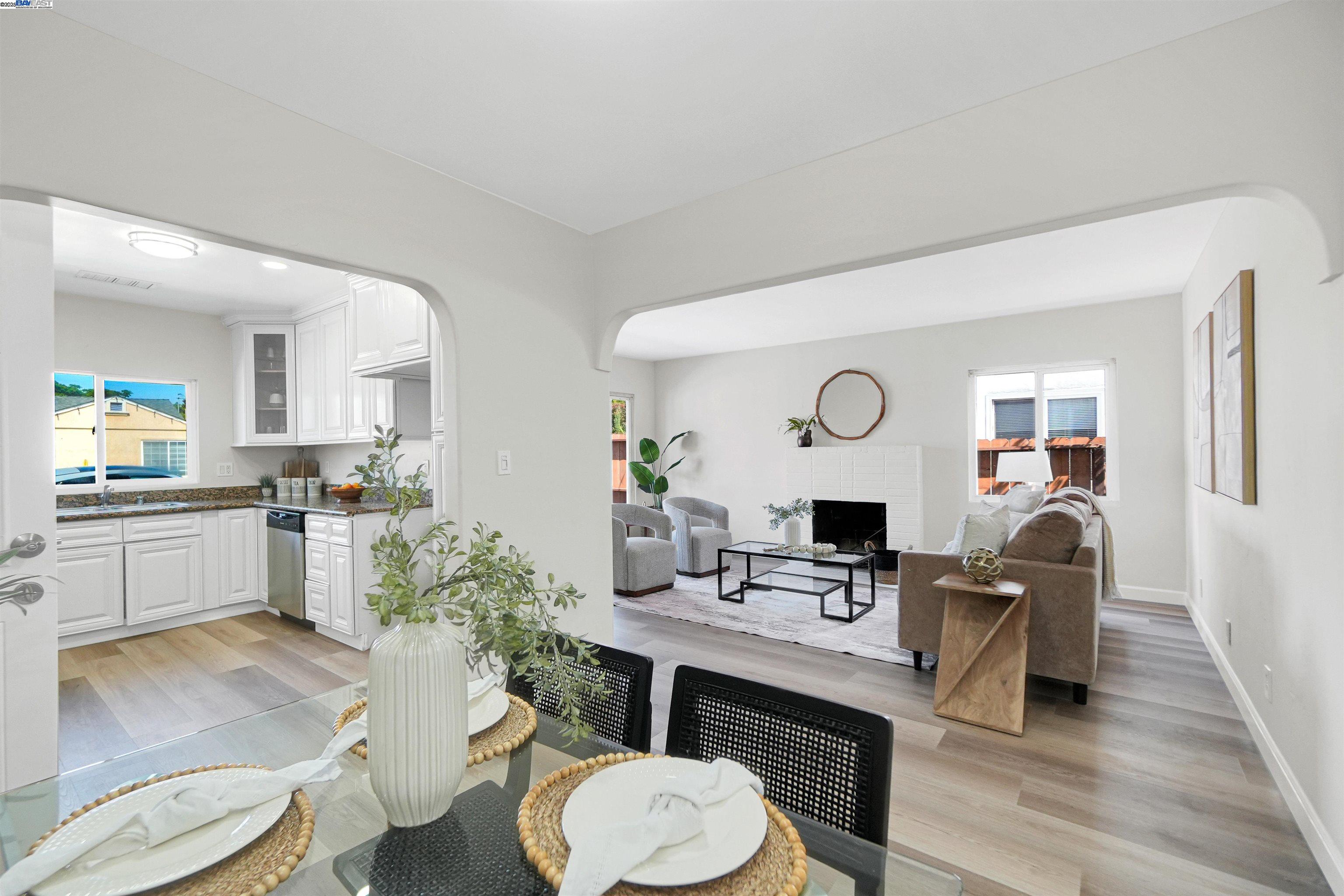 Detail Gallery Image 12 of 37 For 23639 Odom Dr, Hayward,  CA 94541 - 3 Beds | 1 Baths