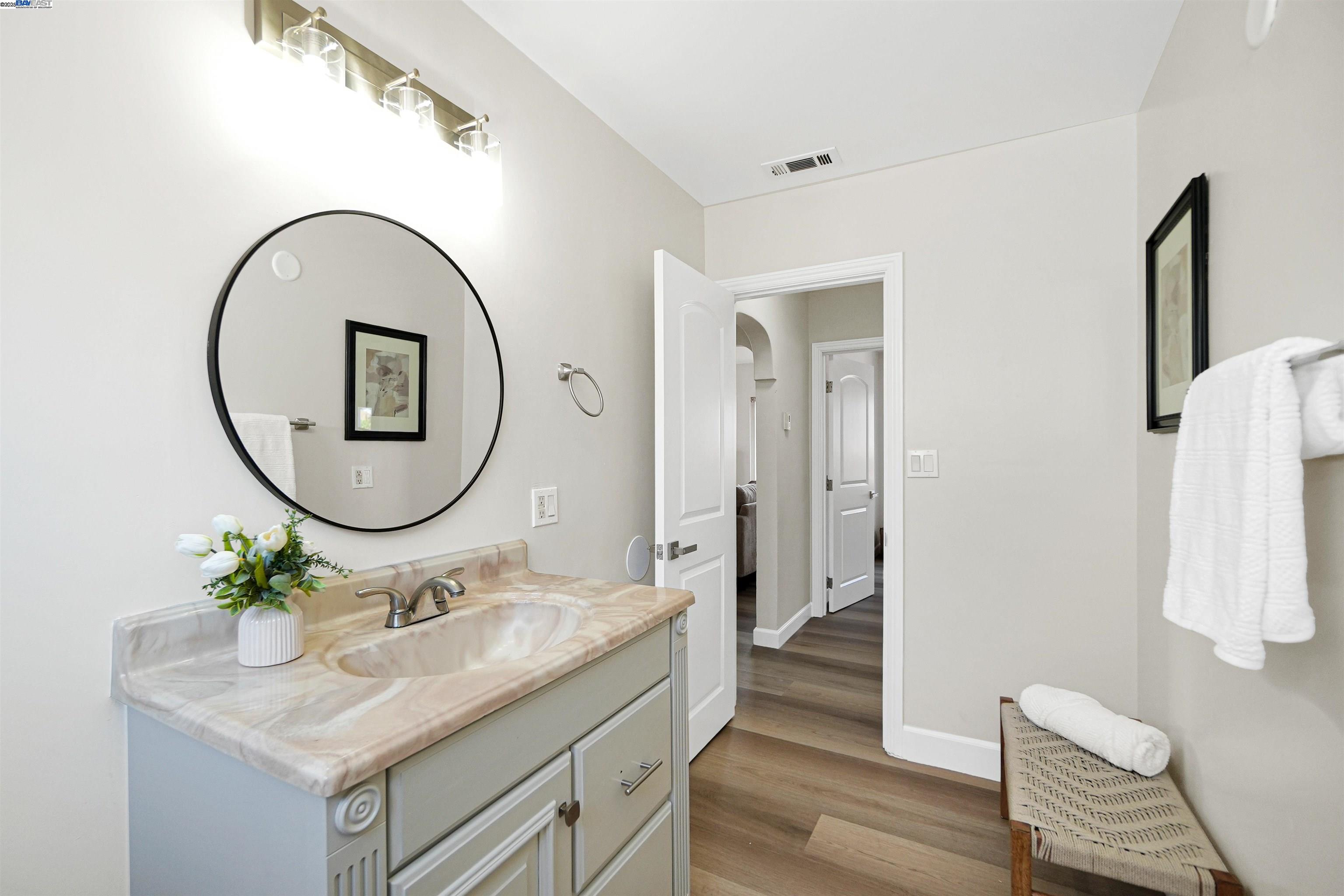 Detail Gallery Image 19 of 37 For 23639 Odom Dr, Hayward,  CA 94541 - 3 Beds | 1 Baths
