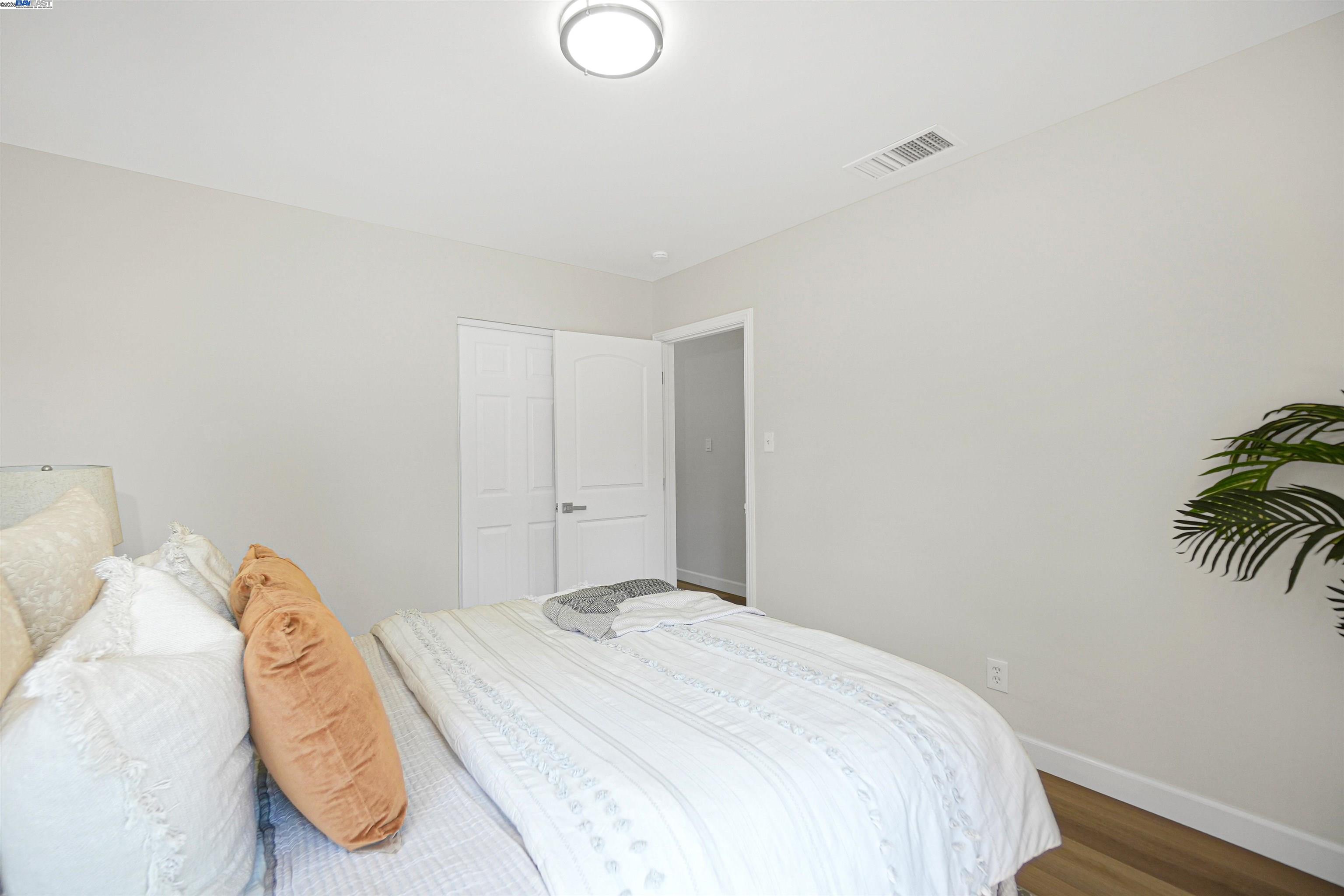 Detail Gallery Image 25 of 37 For 23639 Odom Dr, Hayward,  CA 94541 - 3 Beds | 1 Baths