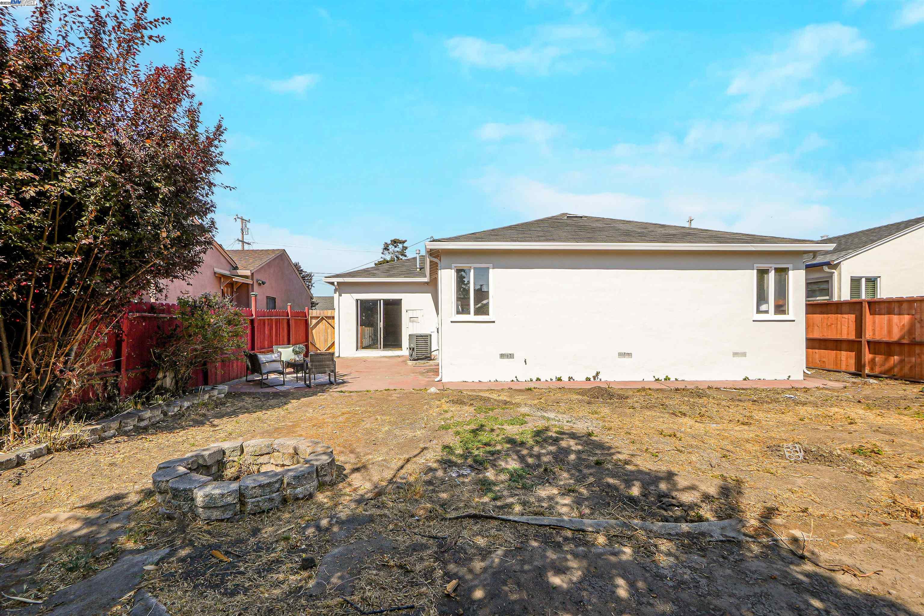 Detail Gallery Image 32 of 37 For 23639 Odom Dr, Hayward,  CA 94541 - 3 Beds | 1 Baths