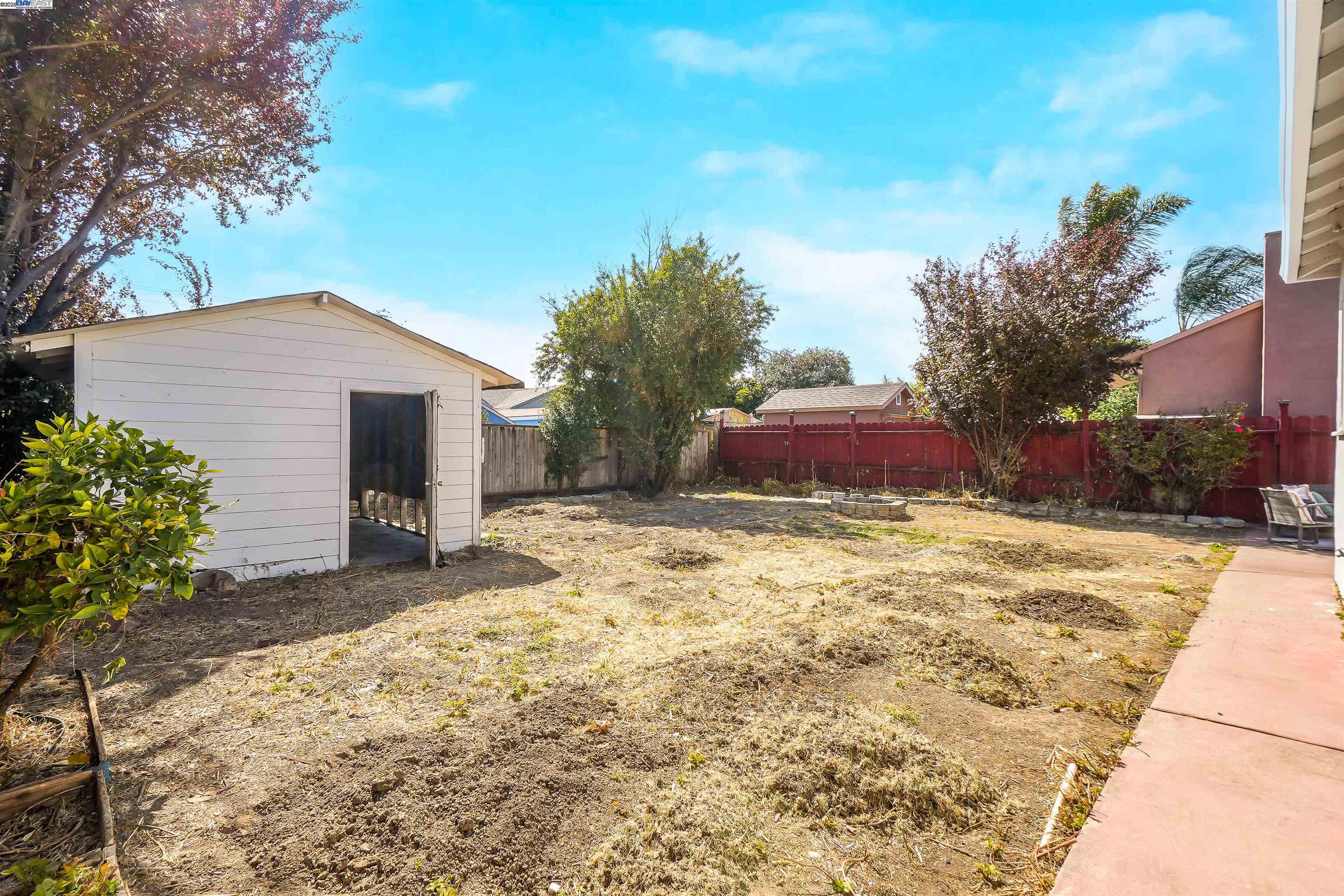 Detail Gallery Image 33 of 37 For 23639 Odom Dr, Hayward,  CA 94541 - 3 Beds | 1 Baths