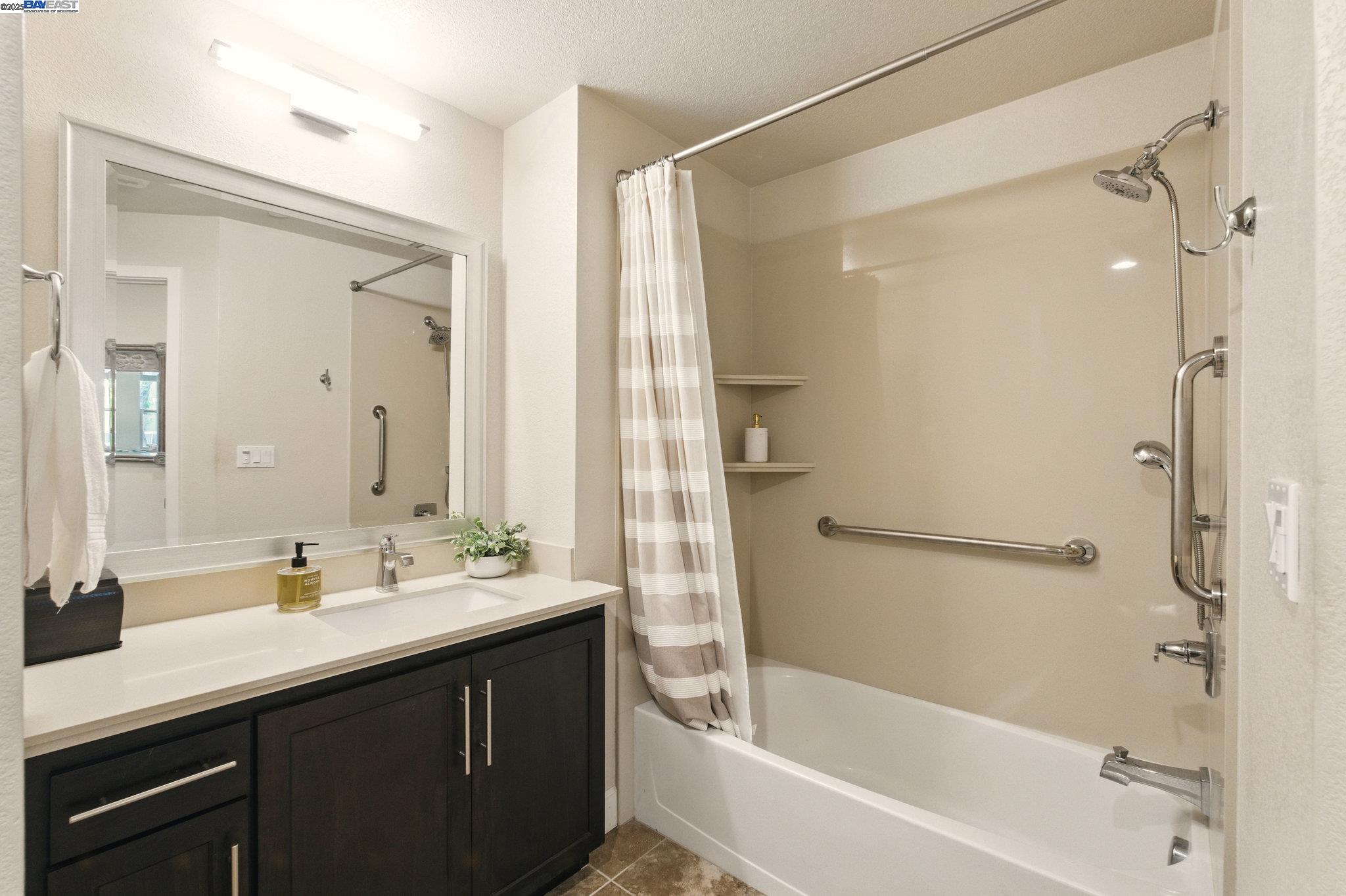 Detail Gallery Image 29 of 51 For 538 Sandalwood Drive, Livermore,  CA 94551 - 4 Beds | 3 Baths