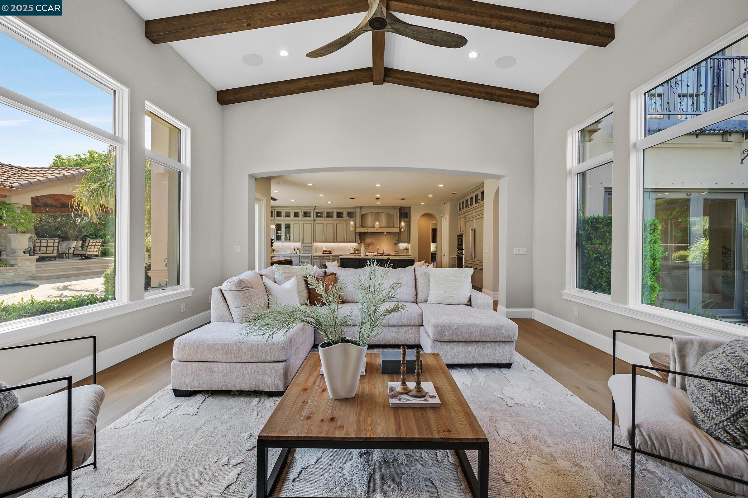 Detail Gallery Image 12 of 55 For 123 Alamo Springs Dr, Alamo,  CA 94507 - 5 Beds | 5/2 Baths