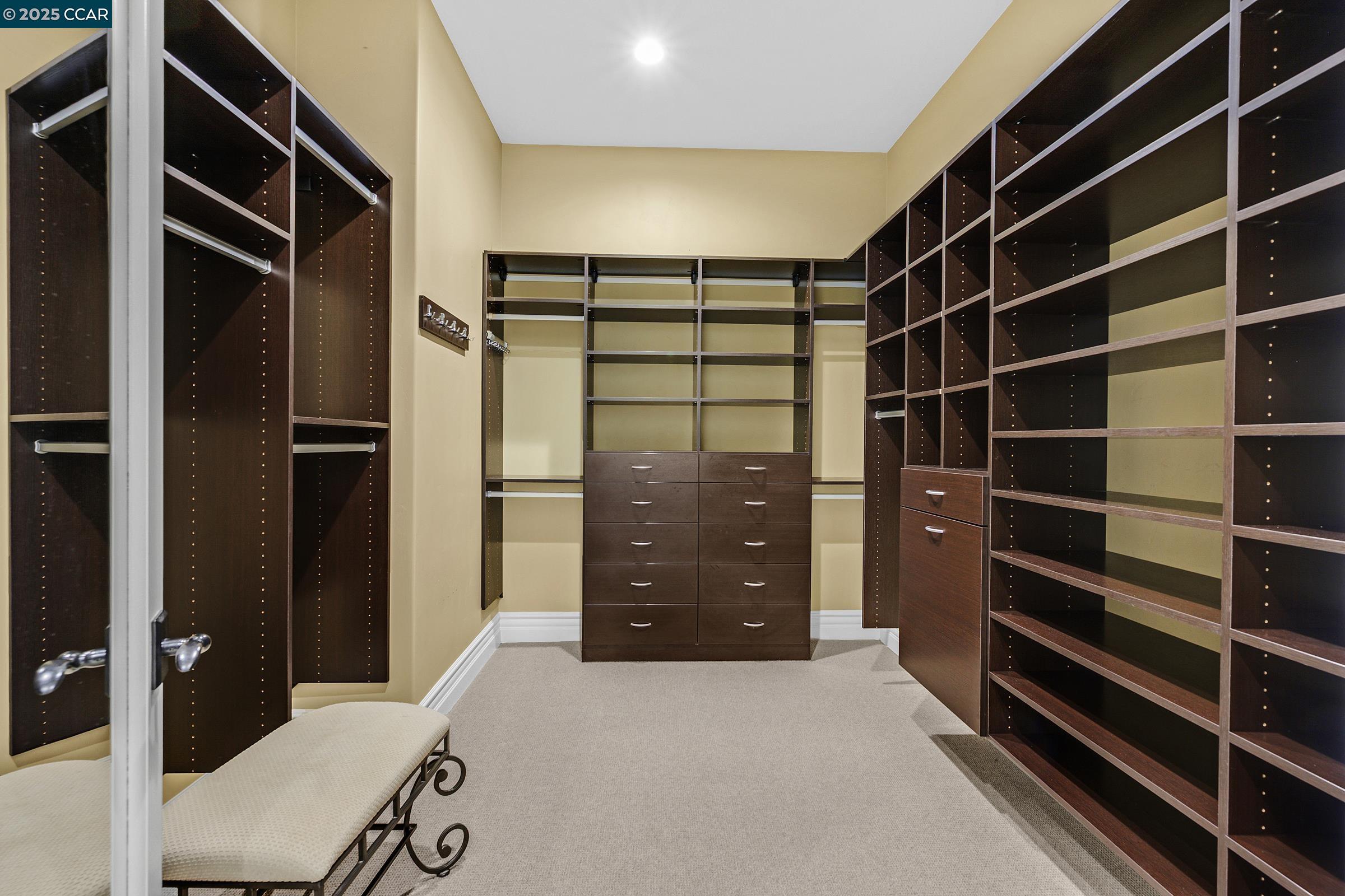 Detail Gallery Image 35 of 55 For 123 Alamo Springs Dr, Alamo,  CA 94507 - 5 Beds | 5/2 Baths