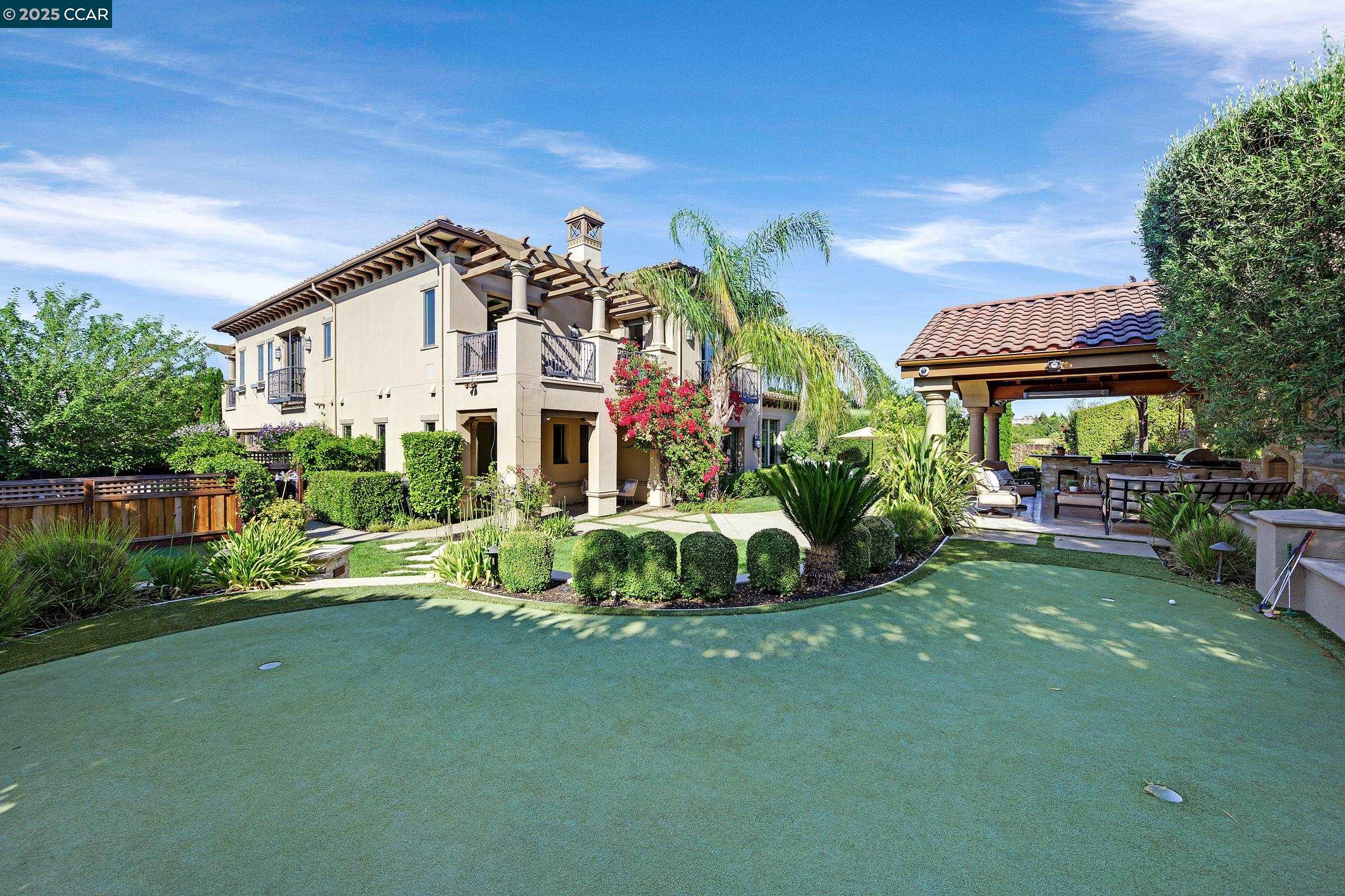 Detail Gallery Image 45 of 55 For 123 Alamo Springs Dr, Alamo,  CA 94507 - 5 Beds | 5/2 Baths