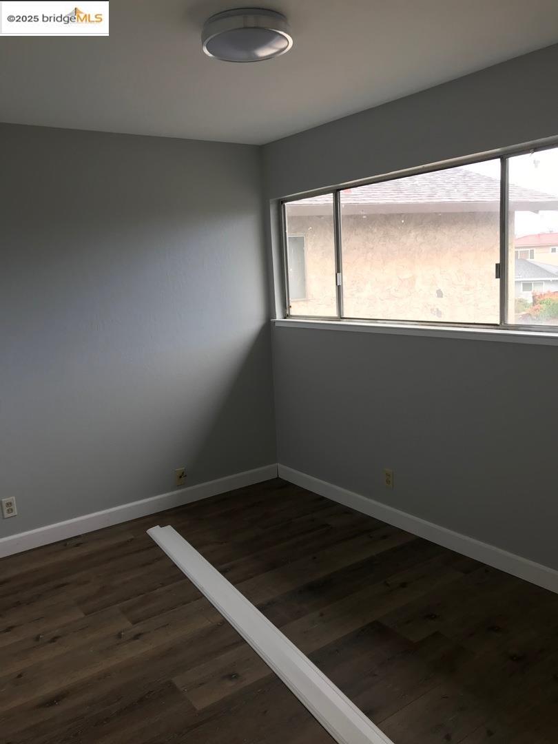 Detail Gallery Image 12 of 19 For 5011 Lapa Dr, San Jose,  CA 95129 - – Beds | – Baths