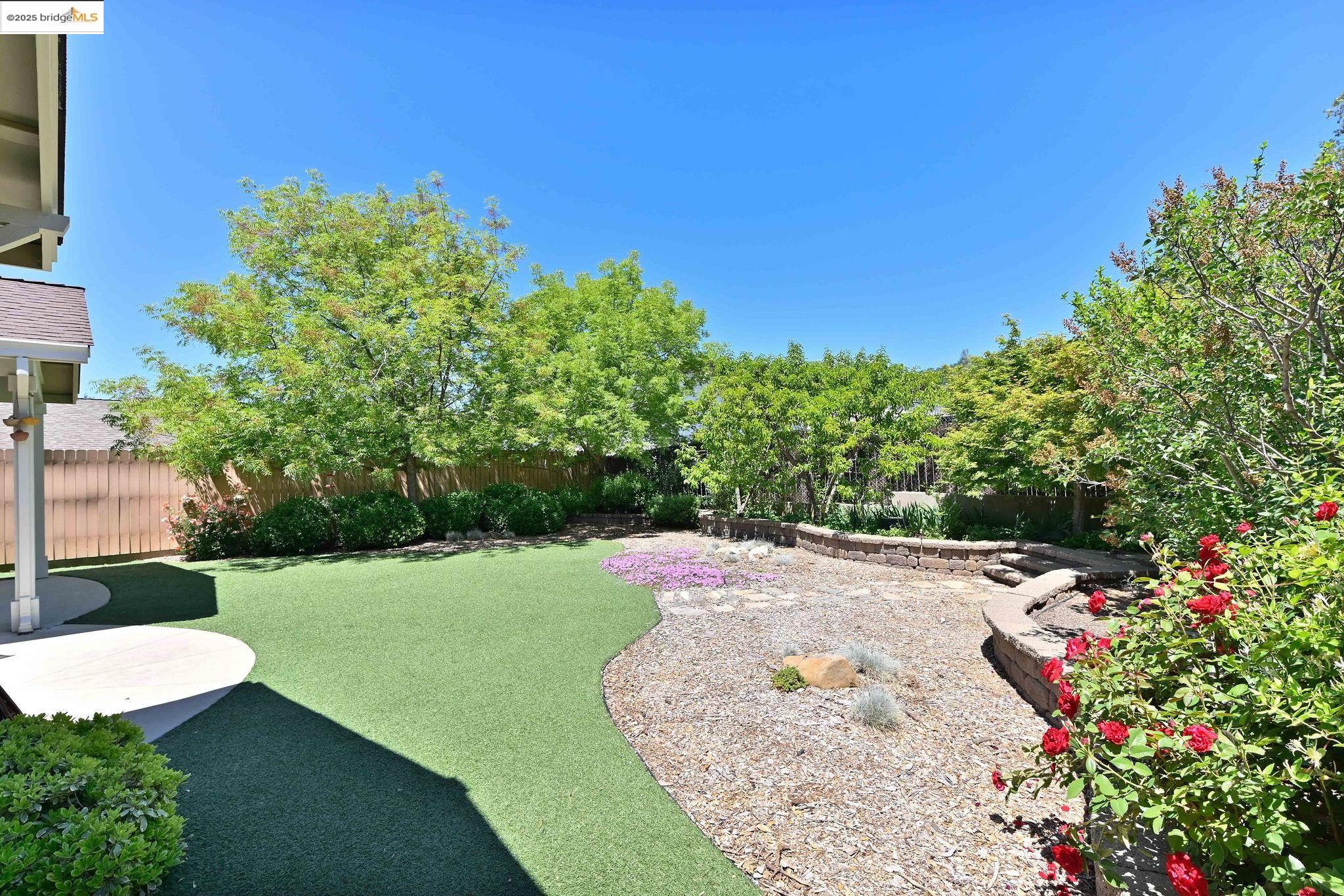 Detail Gallery Image 38 of 60 For 139 Cottage Cir, Murphys,  CA 95247 - 2 Beds | 2 Baths