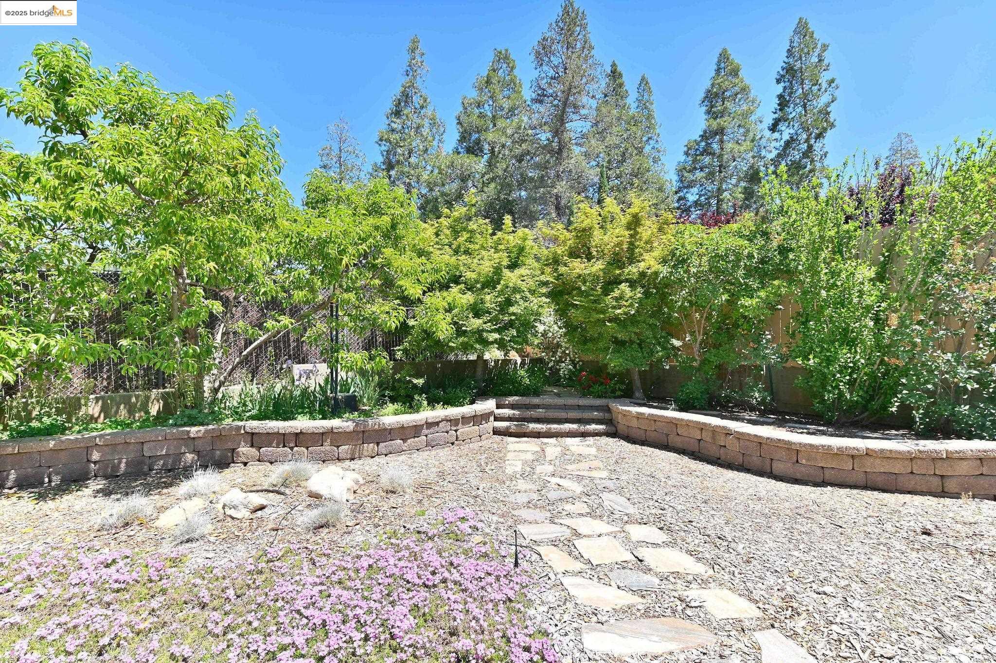 Detail Gallery Image 44 of 60 For 139 Cottage Cir, Murphys,  CA 95247 - 2 Beds | 2 Baths