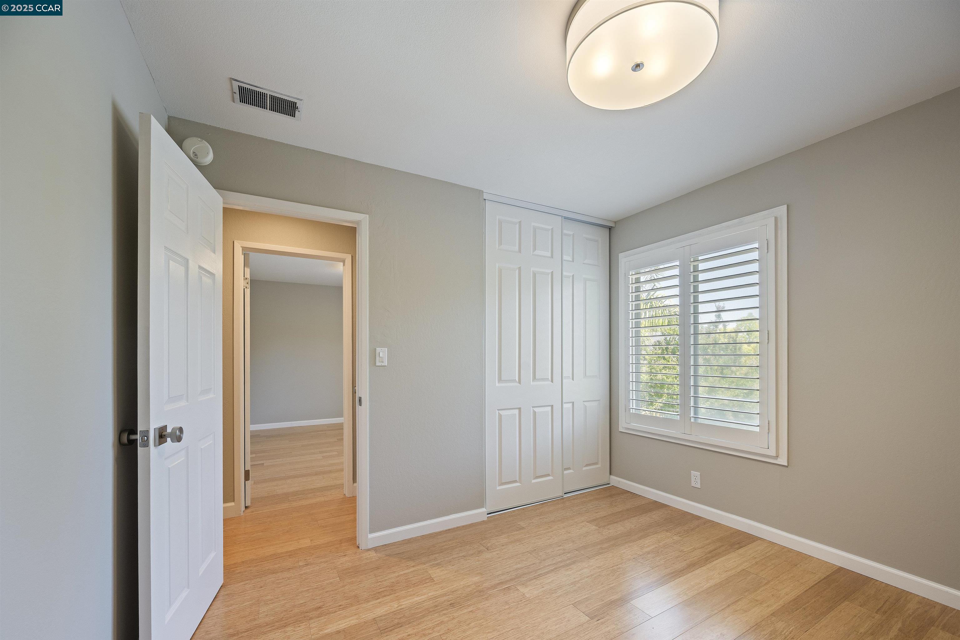 Detail Gallery Image 35 of 55 For 14 Dublin Ct, Pleasant Hill,  CA 94523 - 4 Beds | 2/1 Baths