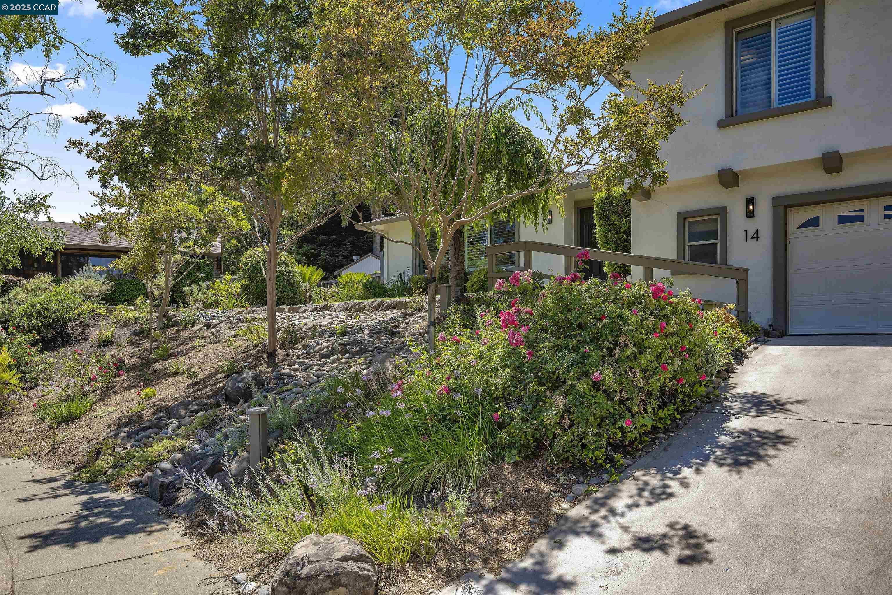 Detail Gallery Image 49 of 55 For 14 Dublin Ct, Pleasant Hill,  CA 94523 - 4 Beds | 2/1 Baths