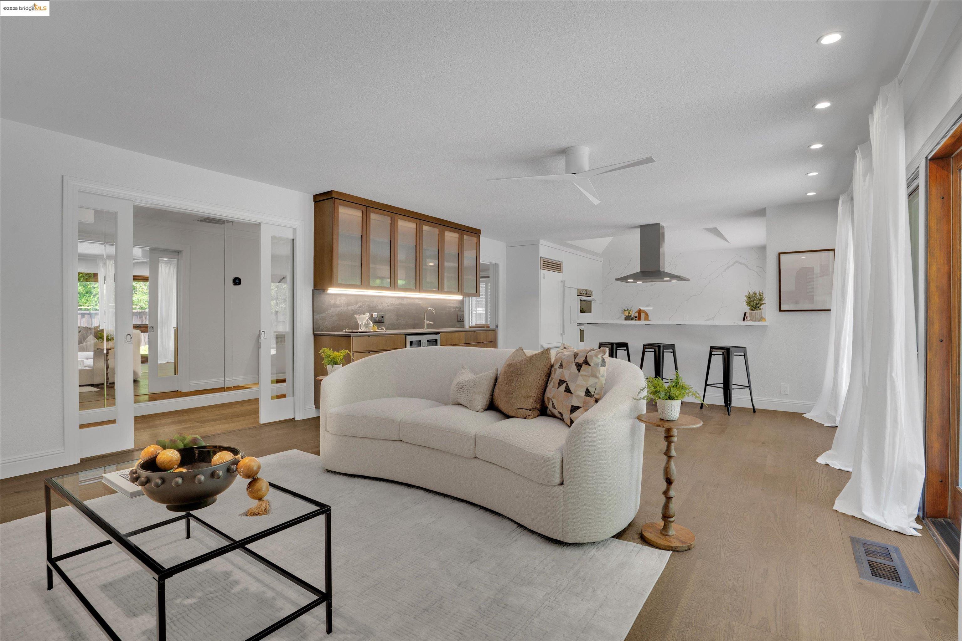 Detail Gallery Image 14 of 47 For 300 Andros Dr, San Ramon,  CA 94582 - 4 Beds | 2/1 Baths