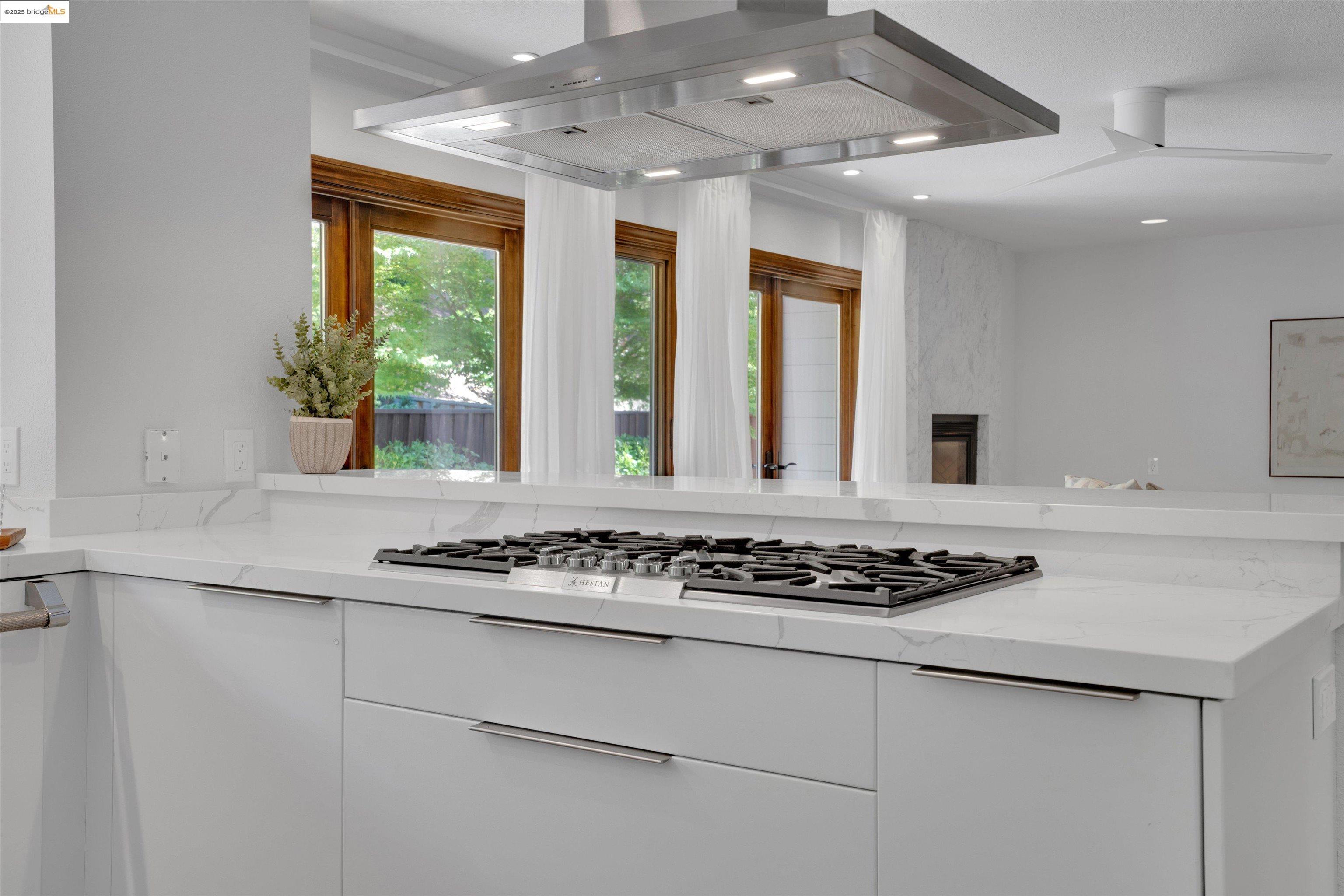 Detail Gallery Image 22 of 47 For 300 Andros Dr, San Ramon,  CA 94582 - 4 Beds | 2/1 Baths