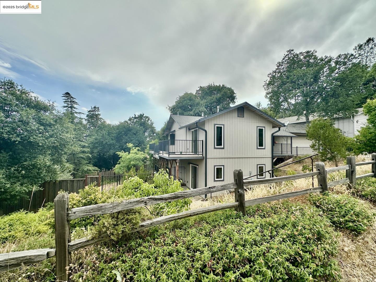 Front Image Thumbnail for EB41103014