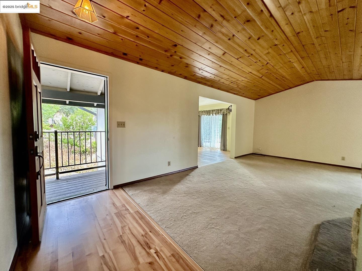 Detail Gallery Image 8 of 43 For 21714 El Oso Way, Sonora,  CA 95370 - 3 Beds | 2 Baths