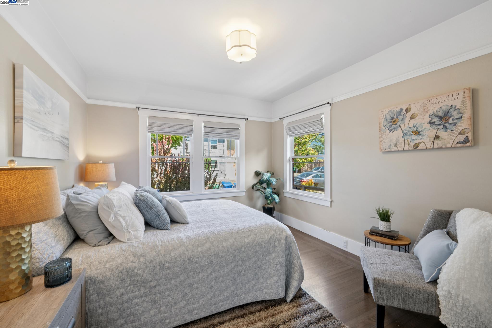 Detail Gallery Image 19 of 42 For 1539 6th St, Alameda,  CA 94501 - 2 Beds | 1 Baths