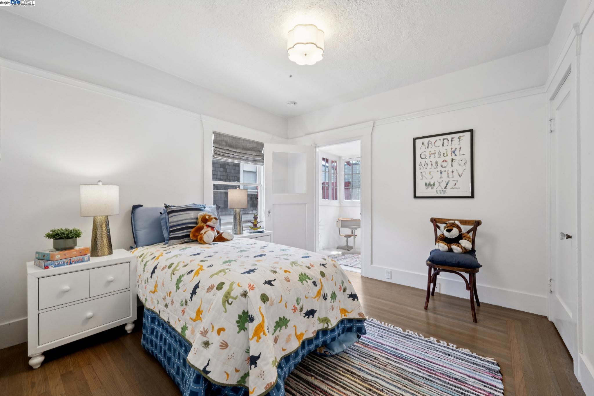 Detail Gallery Image 22 of 42 For 1539 6th St, Alameda,  CA 94501 - 2 Beds | 1 Baths