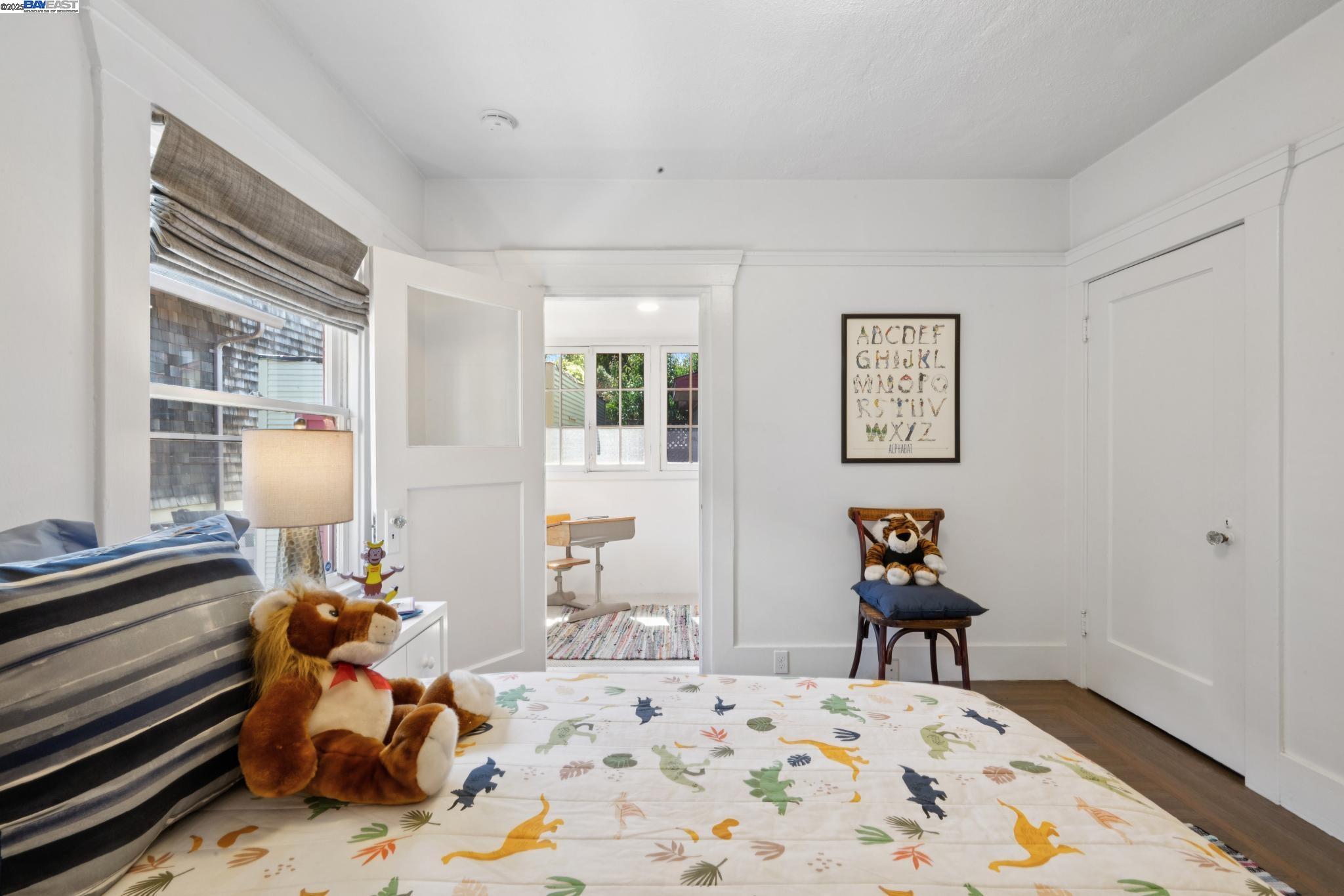 Detail Gallery Image 24 of 42 For 1539 6th St, Alameda,  CA 94501 - 2 Beds | 1 Baths