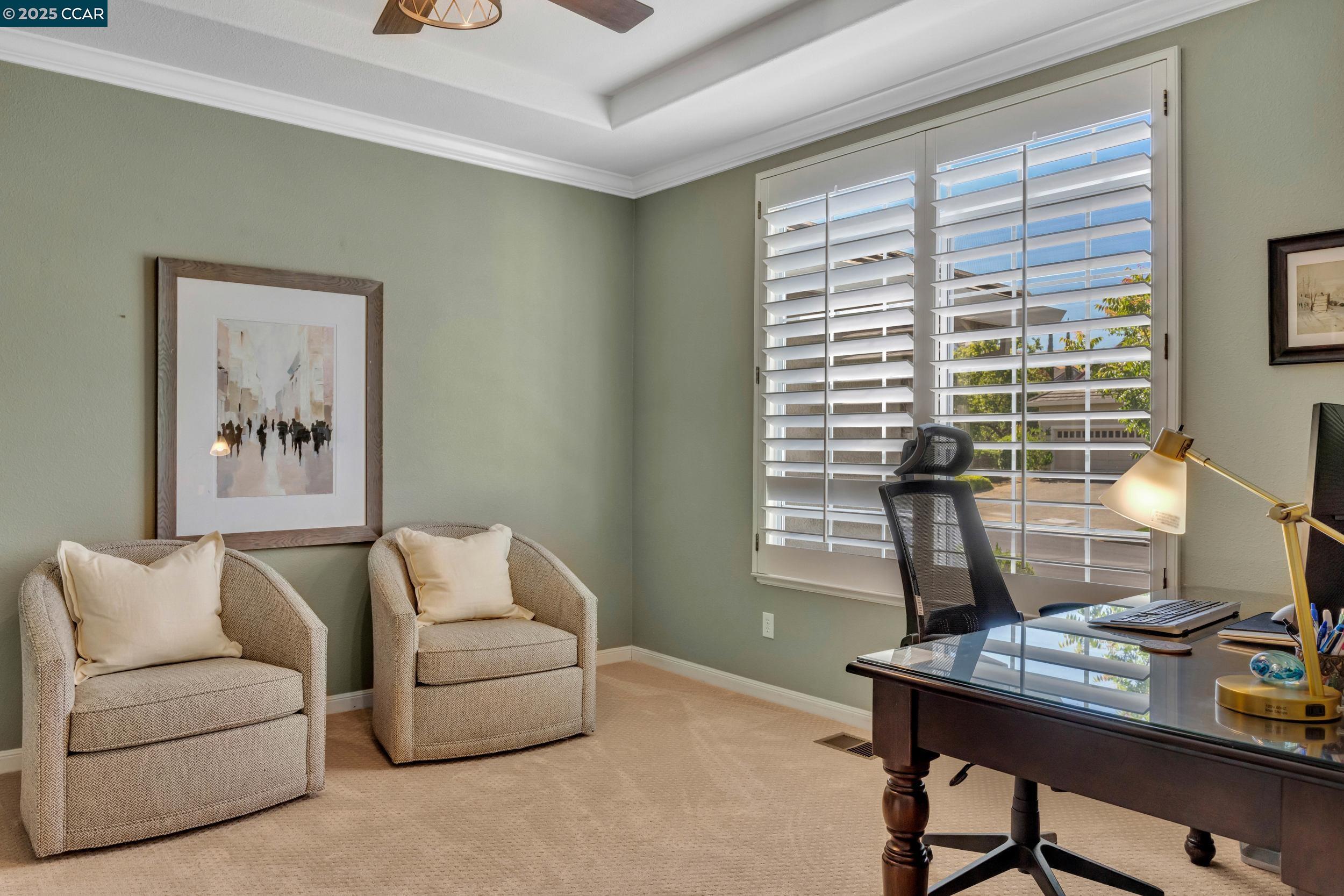 Detail Gallery Image 17 of 51 For 3832 Arbolado Dr, Walnut Creek,  CA 94598 - 5 Beds | 3 Baths