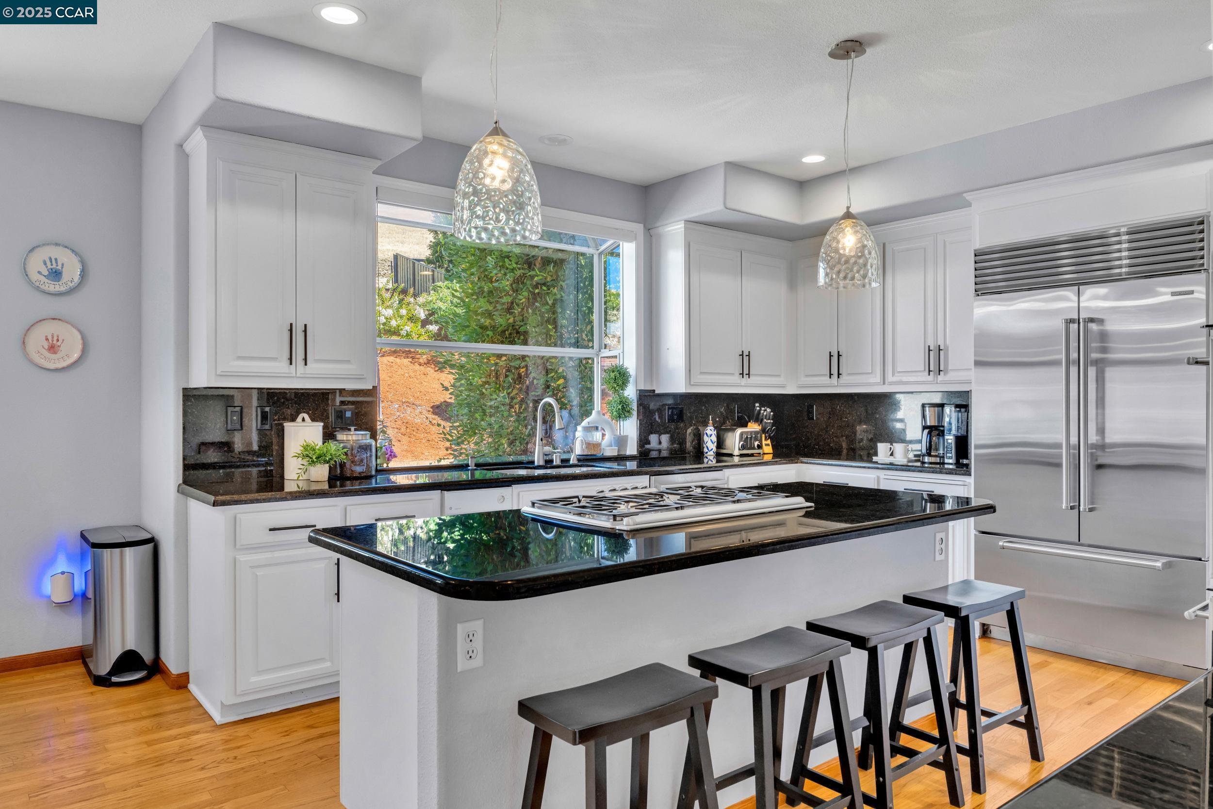 Detail Gallery Image 3 of 51 For 3832 Arbolado Dr, Walnut Creek,  CA 94598 - 5 Beds | 3 Baths