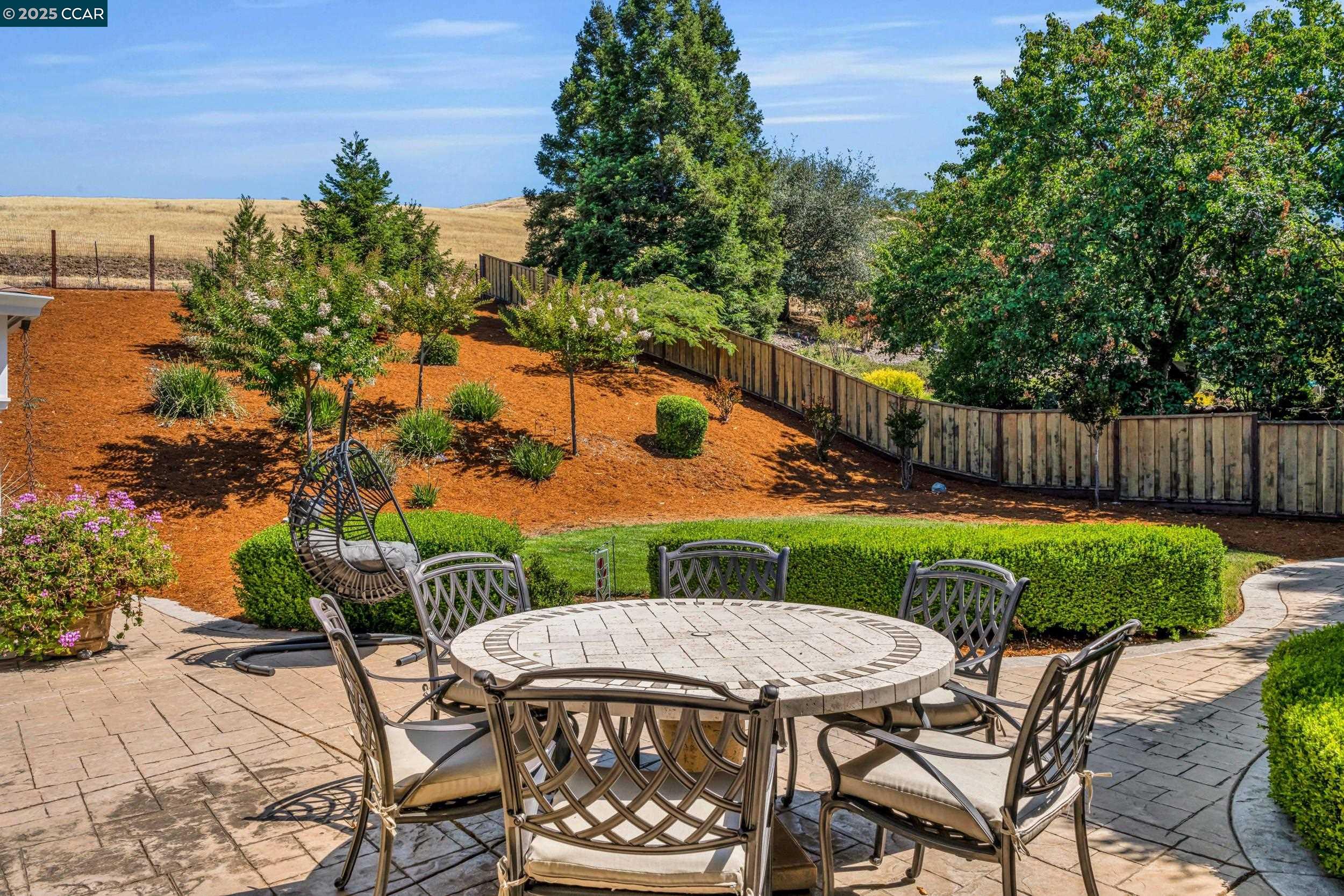 Detail Gallery Image 36 of 51 For 3832 Arbolado Dr, Walnut Creek,  CA 94598 - 5 Beds | 3 Baths