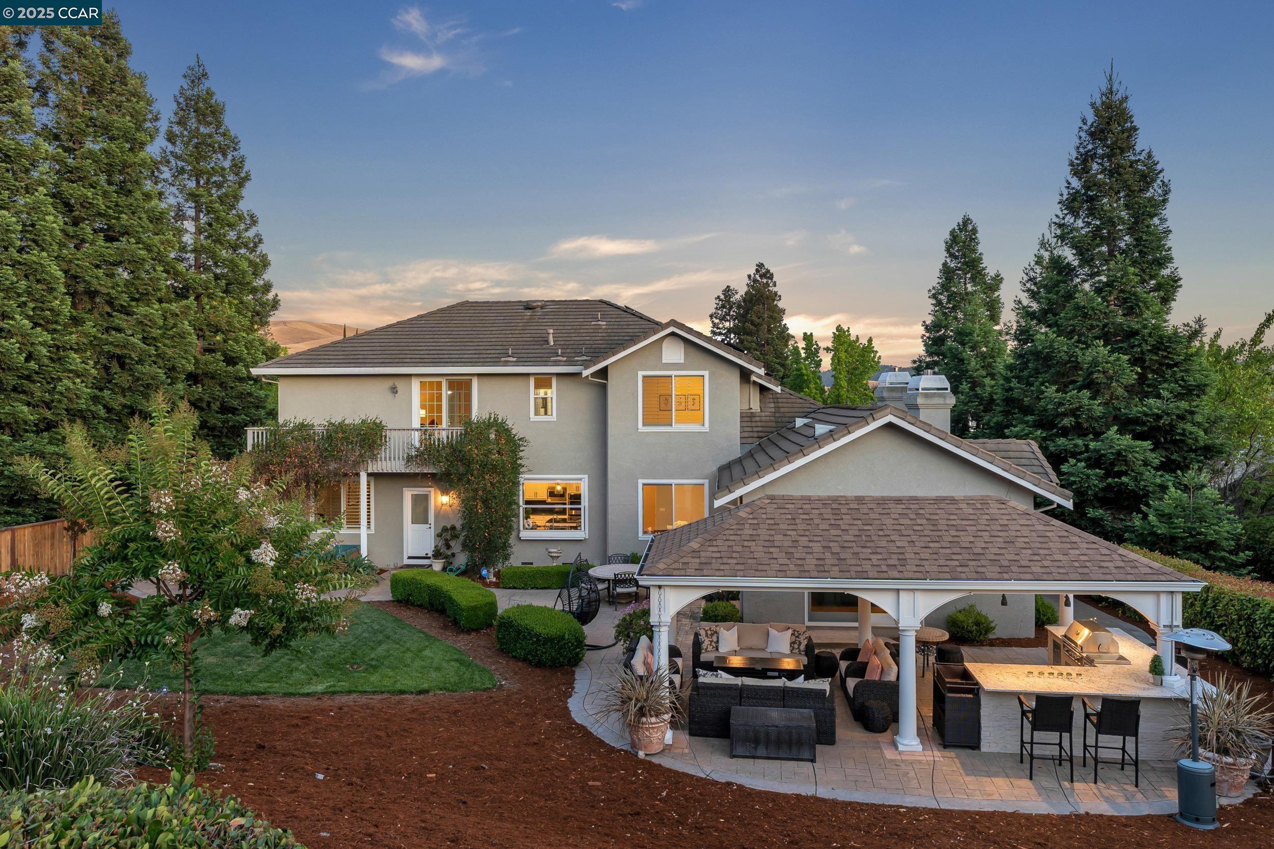Detail Gallery Image 44 of 51 For 3832 Arbolado Dr, Walnut Creek,  CA 94598 - 5 Beds | 3 Baths