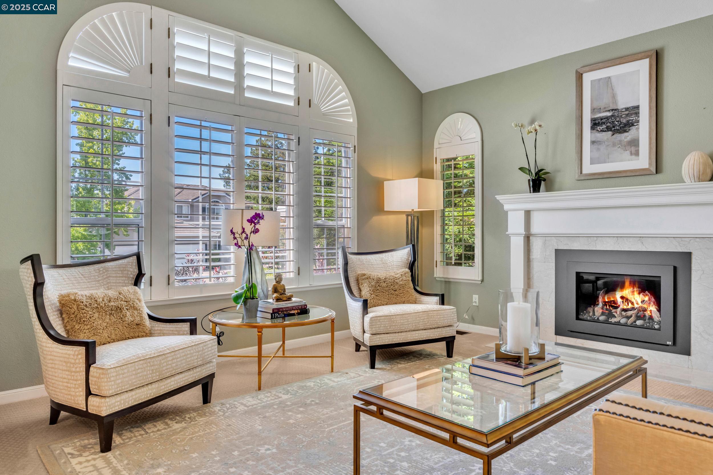 Detail Gallery Image 6 of 51 For 3832 Arbolado Dr, Walnut Creek,  CA 94598 - 5 Beds | 3 Baths