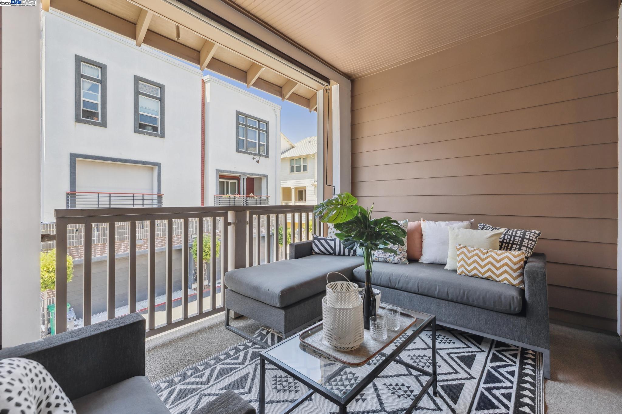 Detail Gallery Image 19 of 48 For 1815 Balsa St, Alameda,  CA 94501 - 3 Beds | 3/1 Baths