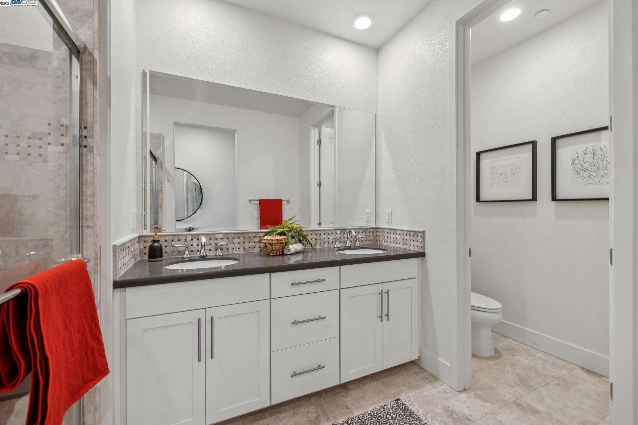 Detail Gallery Image 27 of 48 For 1815 Balsa St, Alameda,  CA 94501 - 3 Beds | 3/1 Baths