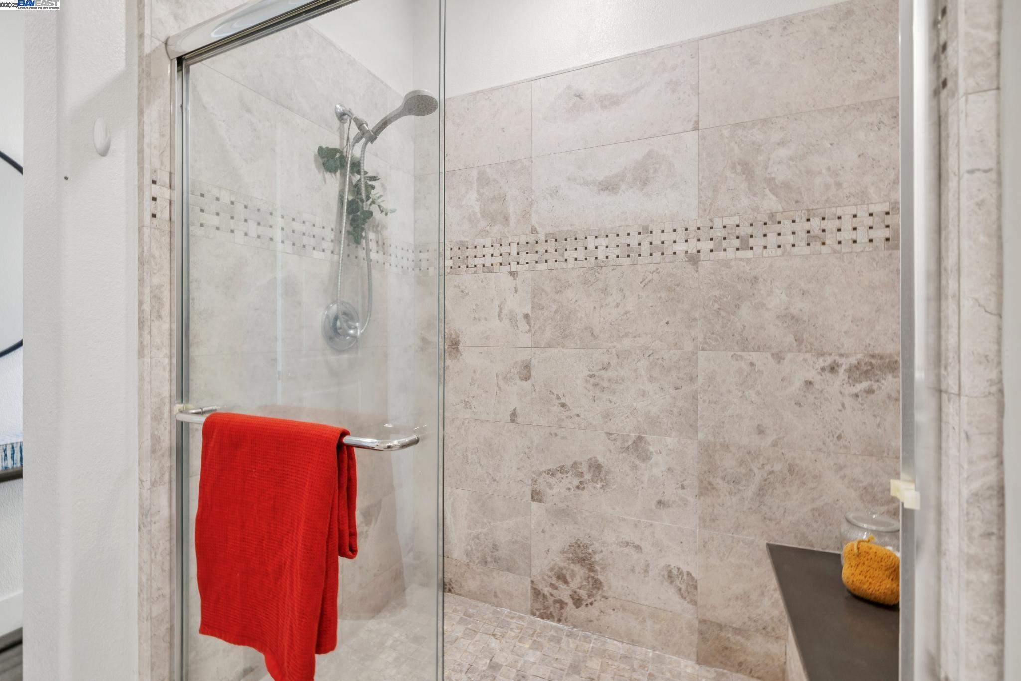 Detail Gallery Image 30 of 48 For 1815 Balsa St, Alameda,  CA 94501 - 3 Beds | 3/1 Baths