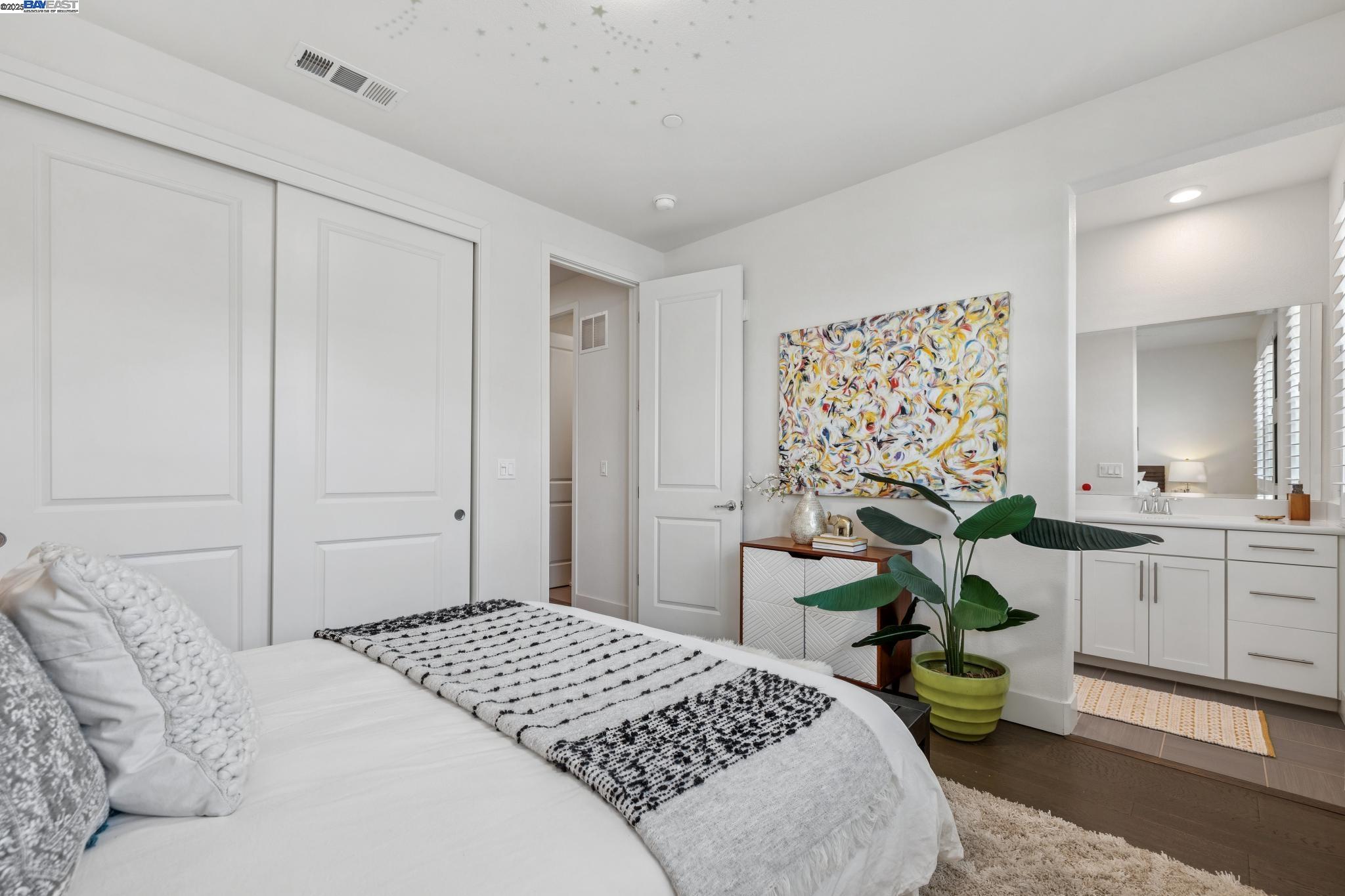 Detail Gallery Image 34 of 48 For 1815 Balsa St, Alameda,  CA 94501 - 3 Beds | 3/1 Baths