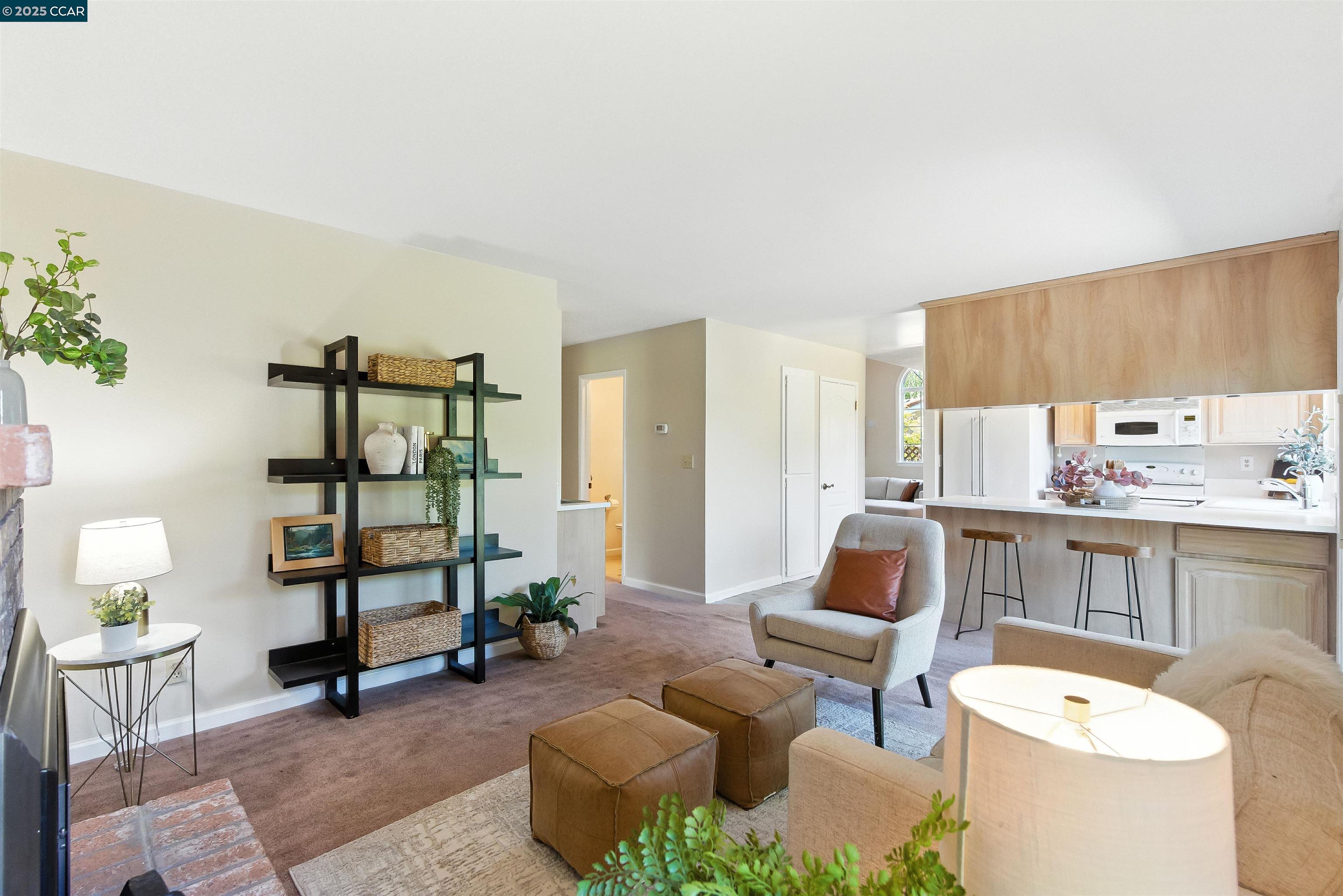 Detail Gallery Image 14 of 36 For 6521 Westfield Ct, Martinez,  CA 94553 - 4 Beds | 3 Baths