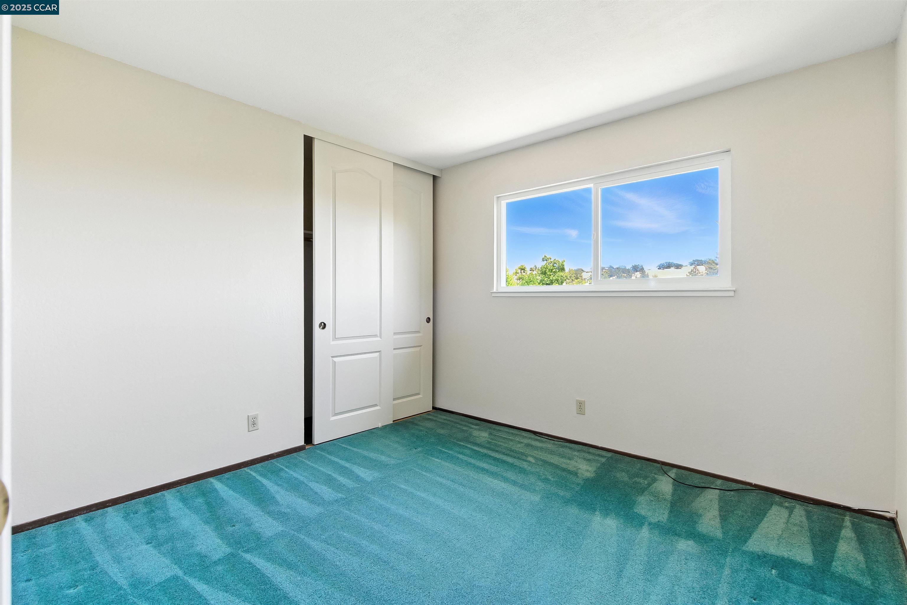 Detail Gallery Image 19 of 36 For 6521 Westfield Ct, Martinez,  CA 94553 - 4 Beds | 3 Baths