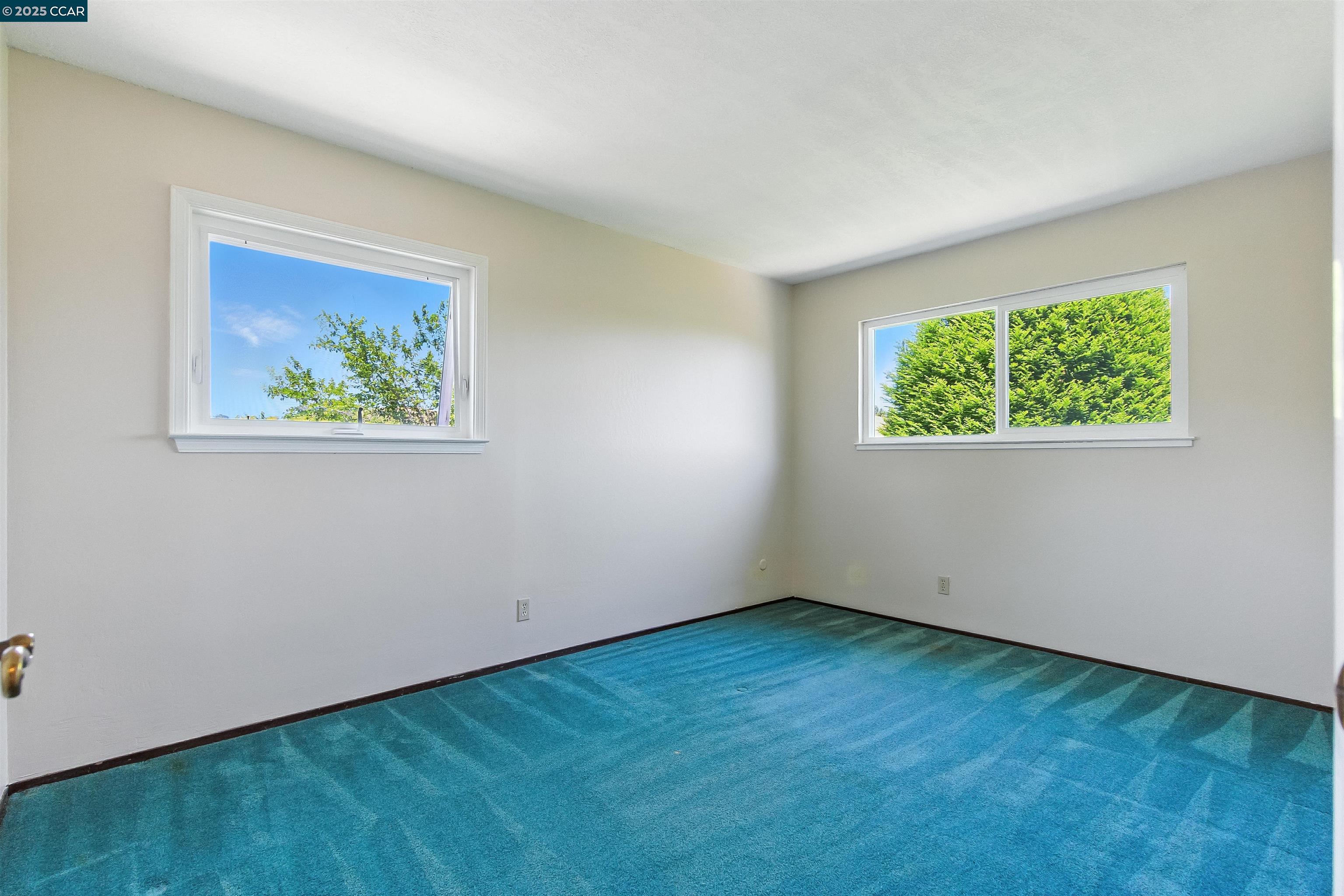 Detail Gallery Image 23 of 36 For 6521 Westfield Ct, Martinez,  CA 94553 - 4 Beds | 3 Baths