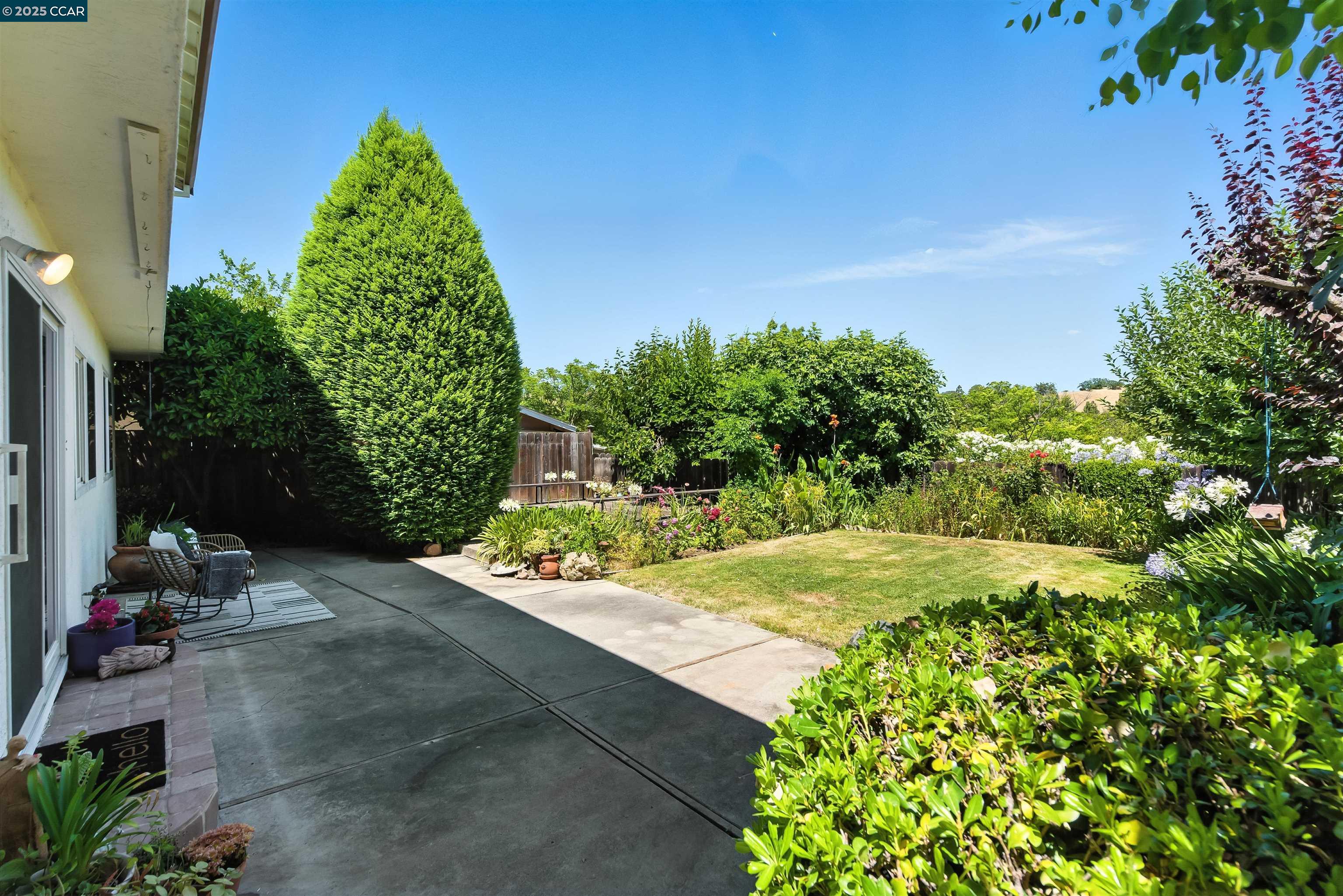 Detail Gallery Image 31 of 36 For 6521 Westfield Ct, Martinez,  CA 94553 - 4 Beds | 3 Baths