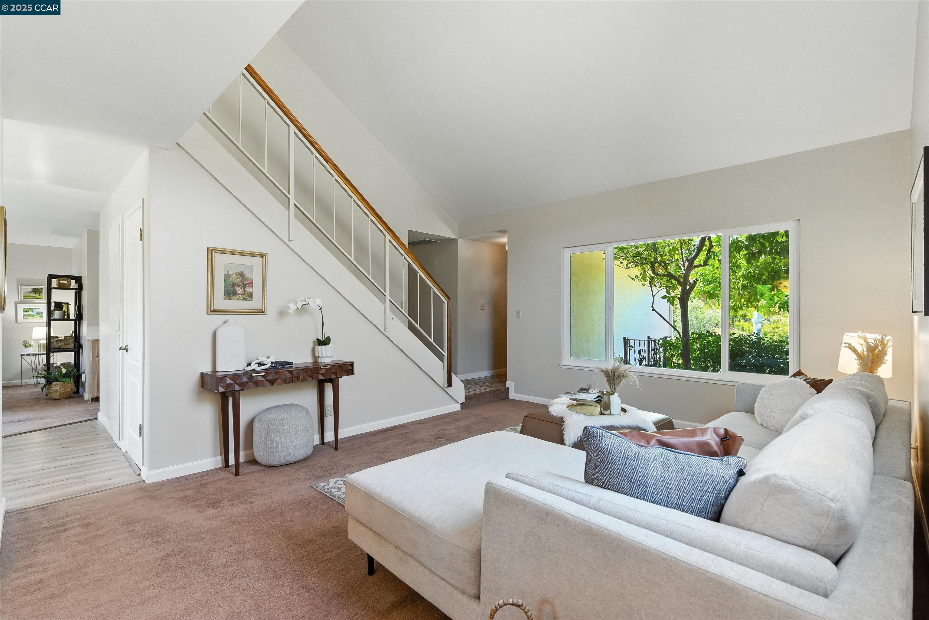 Detail Gallery Image 6 of 36 For 6521 Westfield Ct, Martinez,  CA 94553 - 4 Beds | 3 Baths