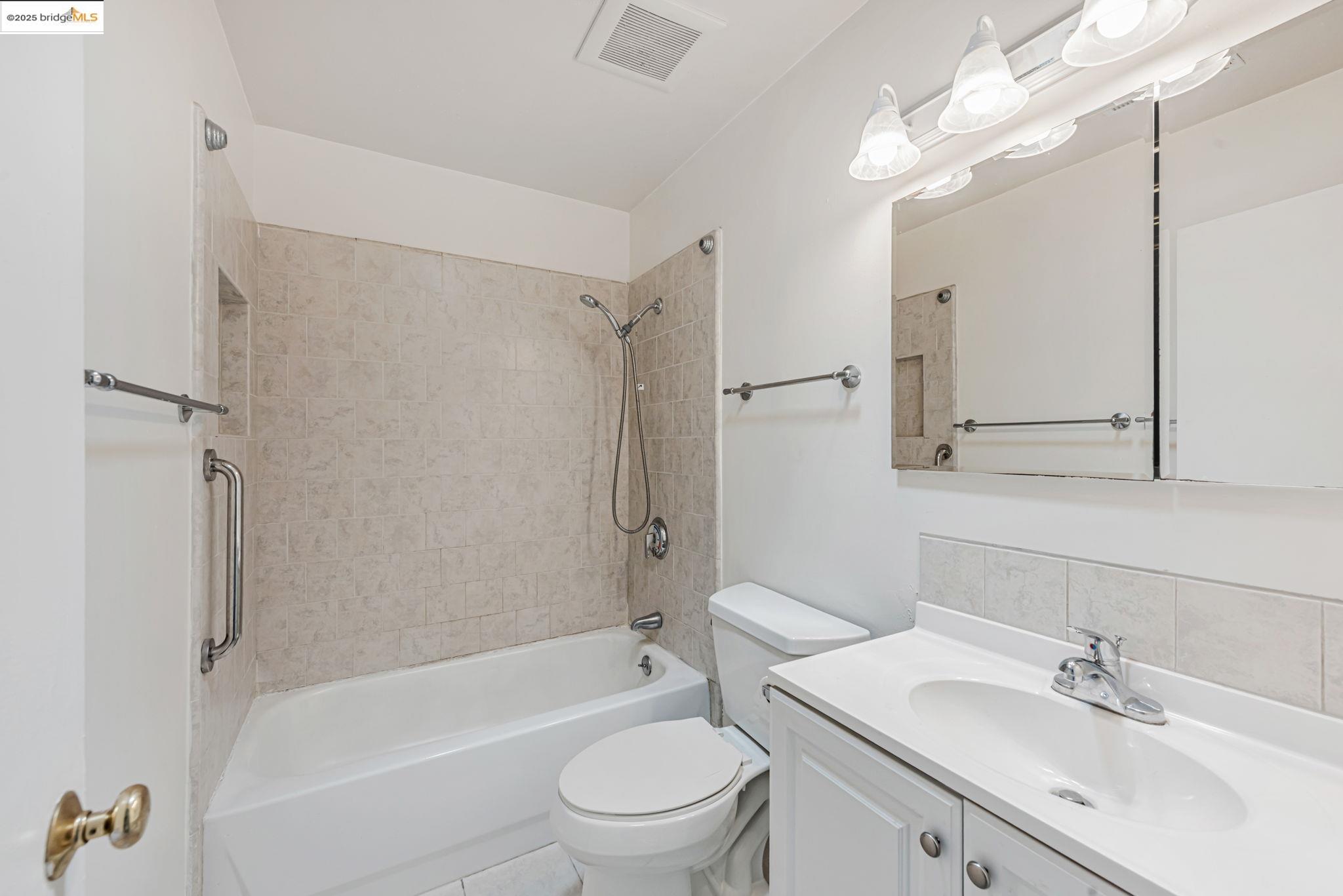 Photo #20: 41103030 Listing: Photo #20