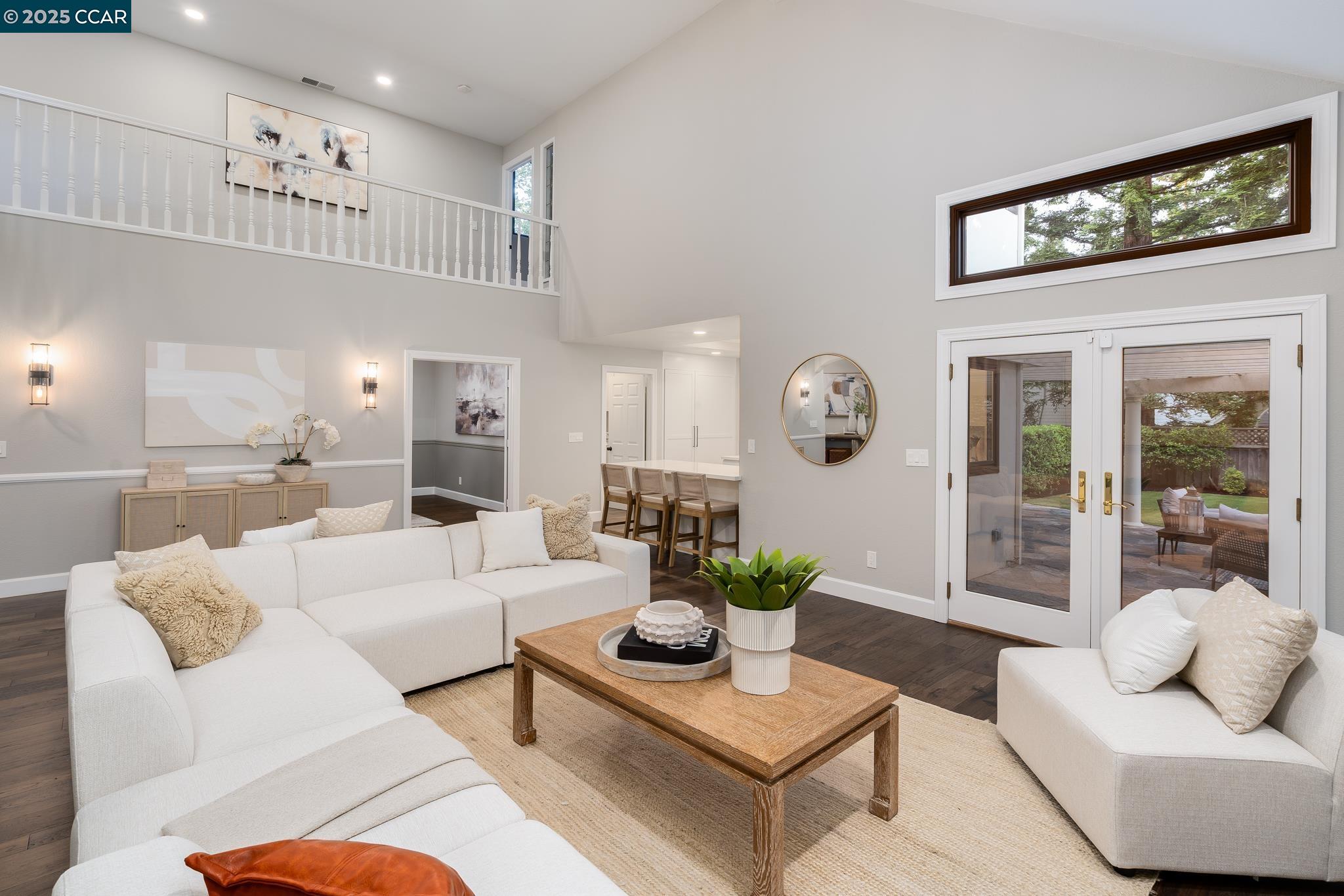 Detail Gallery Image 11 of 43 For 3284 Blackhawk Meadow Dr, Danville,  CA 94506 - 5 Beds | 3/1 Baths