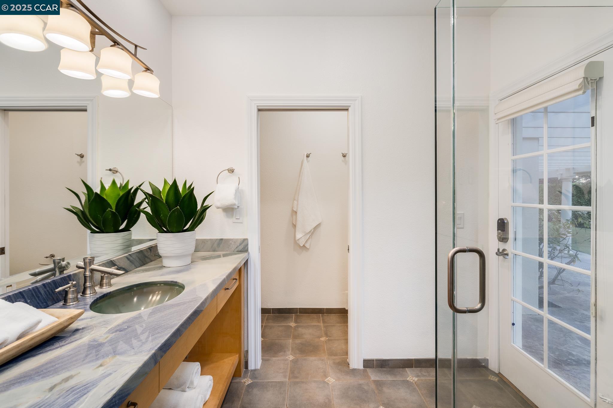 Detail Gallery Image 26 of 43 For 3284 Blackhawk Meadow Dr, Danville,  CA 94506 - 5 Beds | 3/1 Baths