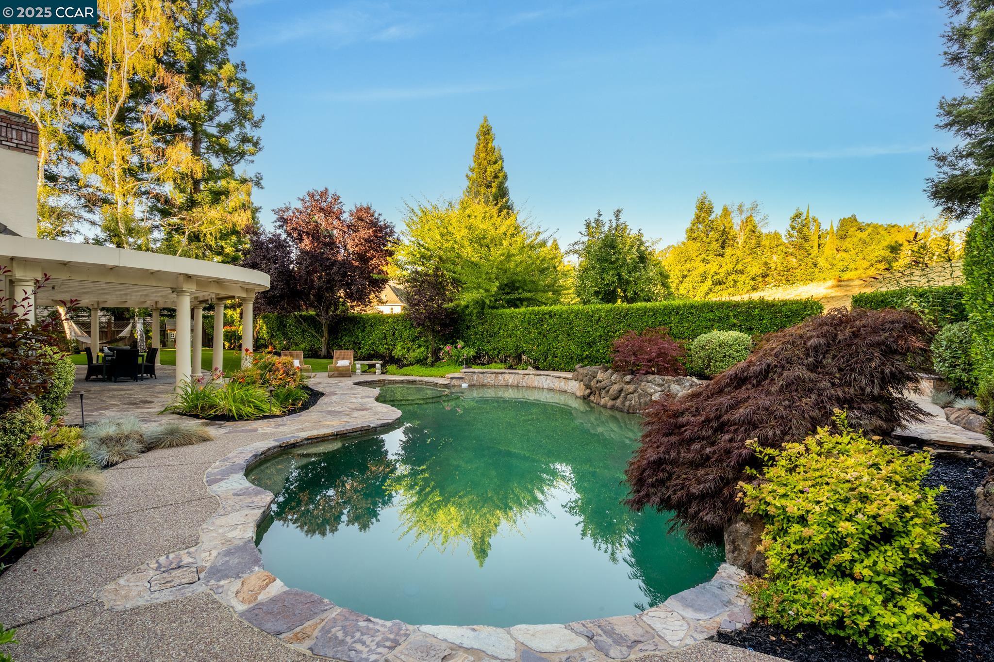Detail Gallery Image 36 of 43 For 3284 Blackhawk Meadow Dr, Danville,  CA 94506 - 5 Beds | 3/1 Baths