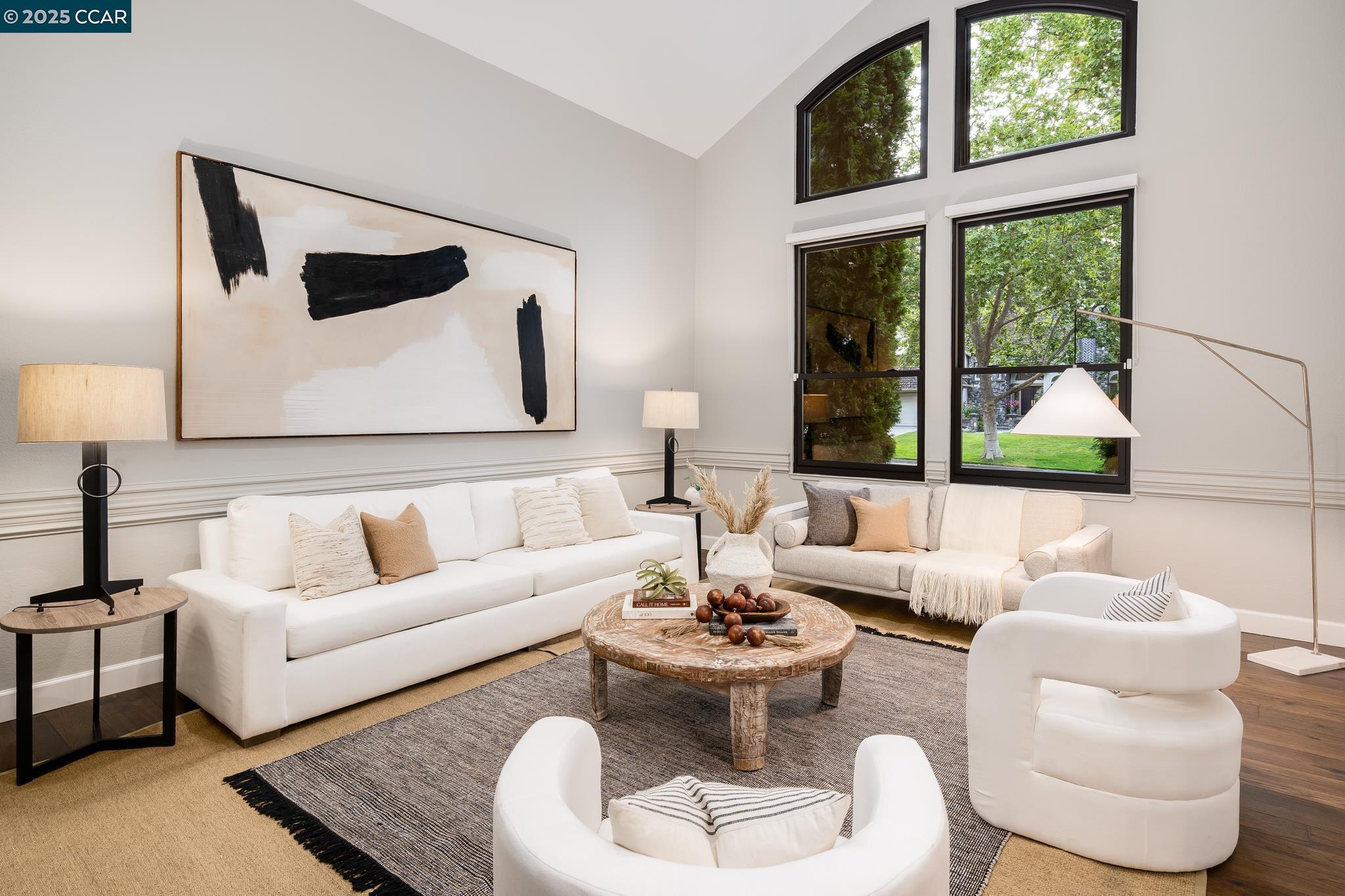 Detail Gallery Image 6 of 43 For 3284 Blackhawk Meadow Dr, Danville,  CA 94506 - 5 Beds | 3/1 Baths