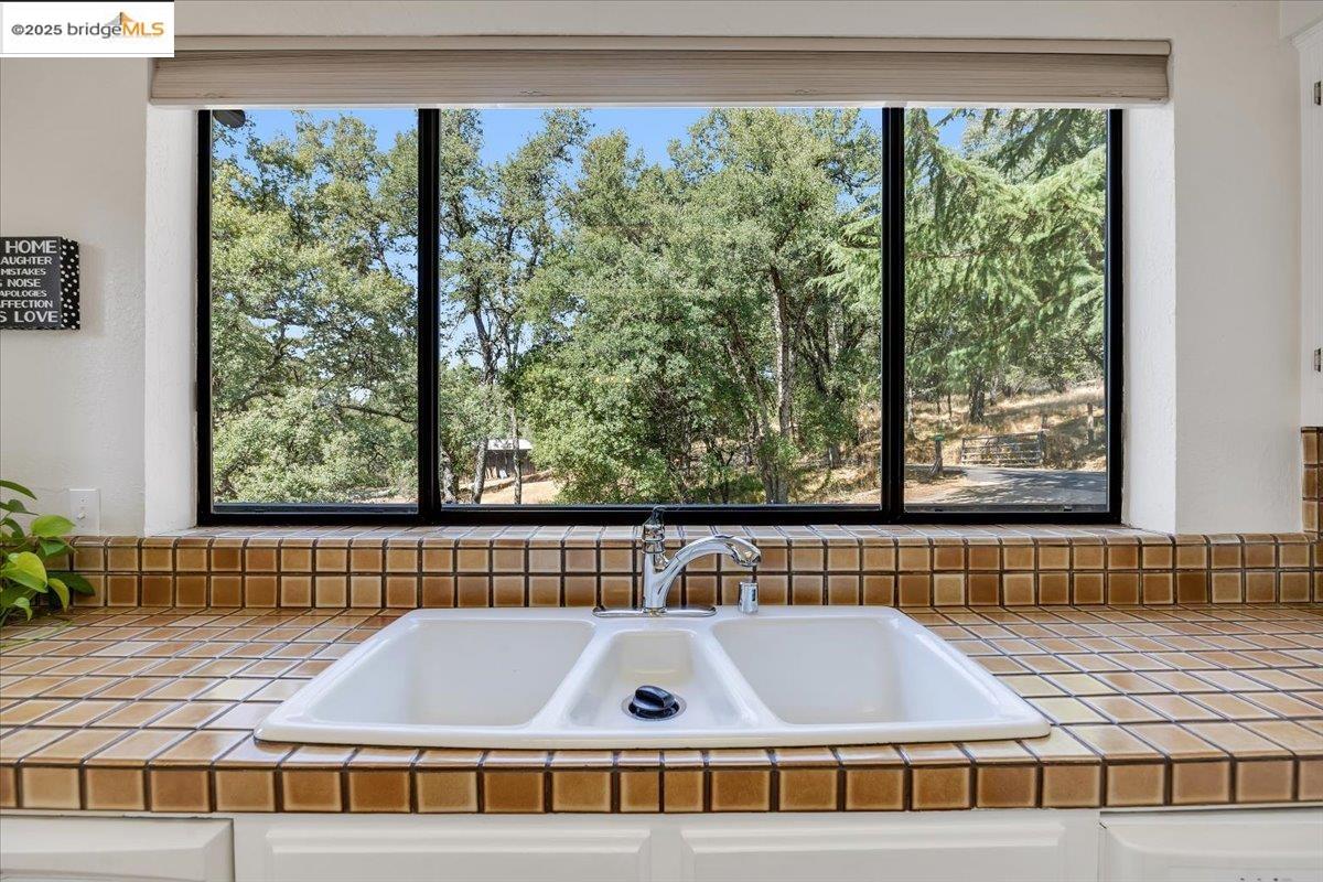 Detail Gallery Image 15 of 47 For 20090 Soulsbyville Rd., Soulsbyville,  CA 95372 - 3 Beds | 3 Baths
