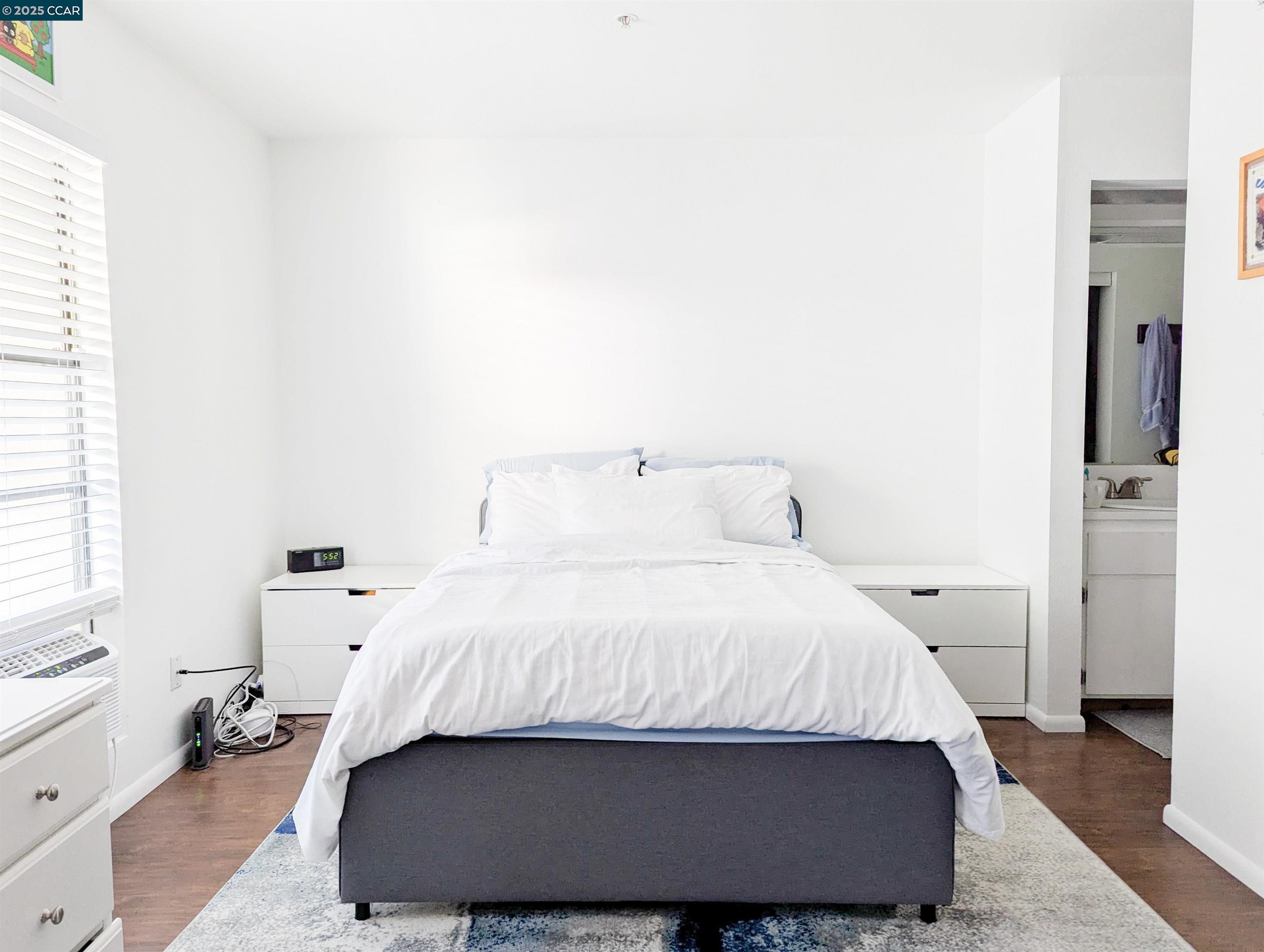 Photo #6: 41103045 Listing 