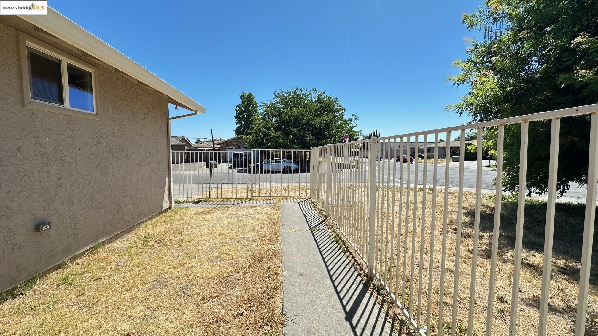 Detail Gallery Image 18 of 30 For 7762 Lytle Street, Sacramento,  CA 95832 - 3 Beds | 2 Baths