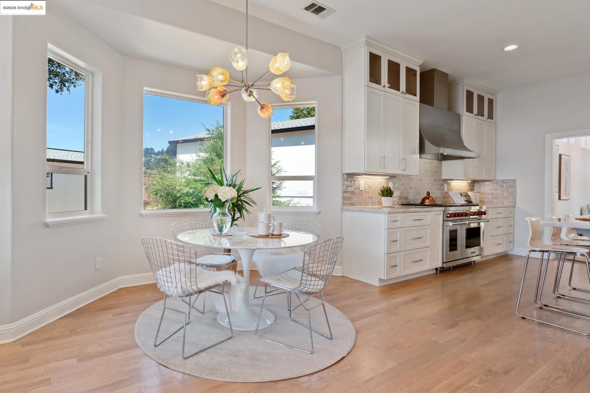 Detail Gallery Image 23 of 60 For 16032 Broadway Ter, Oakland,  CA 94611 - 5 Beds | 4 Baths