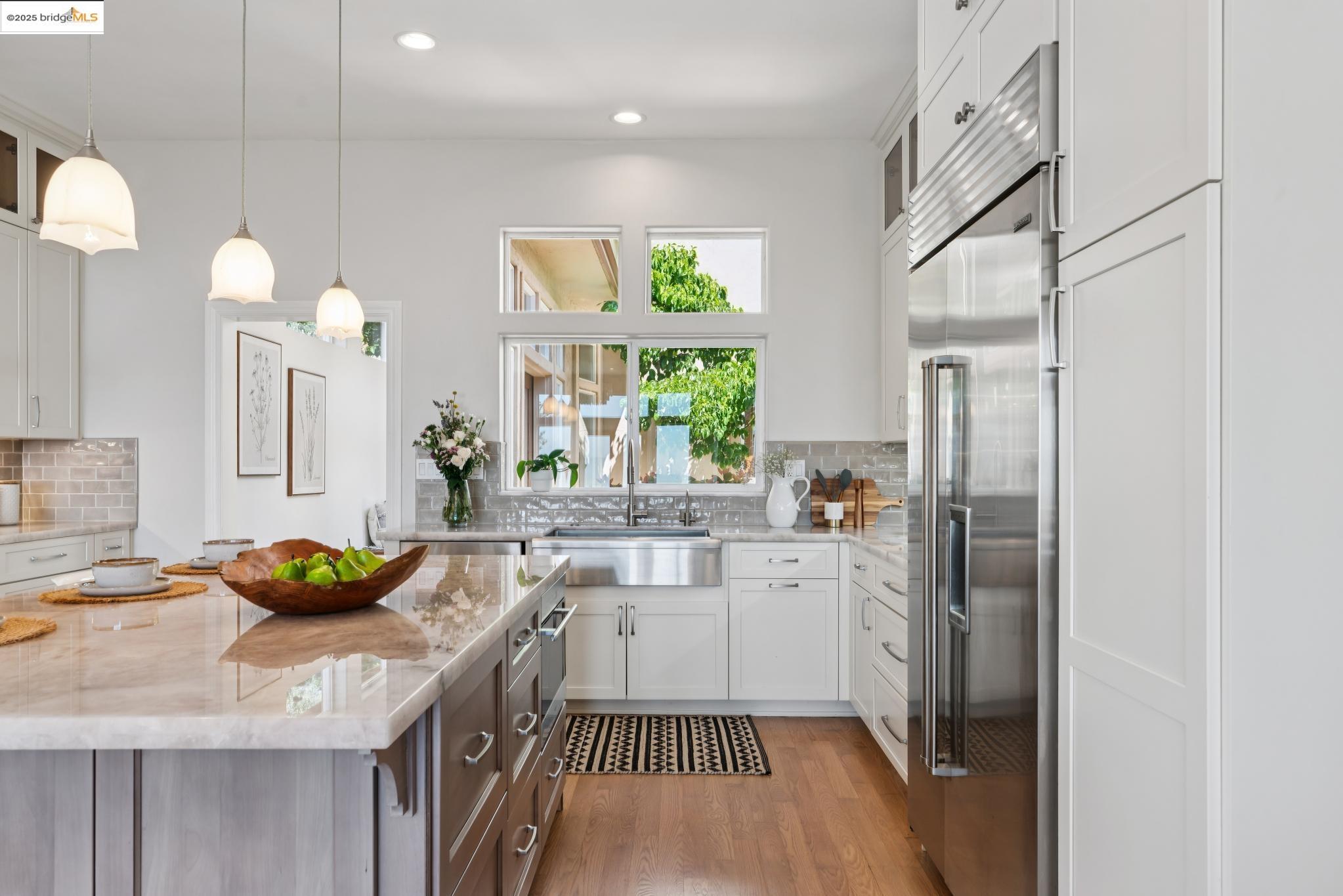 Detail Gallery Image 25 of 60 For 16032 Broadway Ter, Oakland,  CA 94611 - 5 Beds | 4 Baths