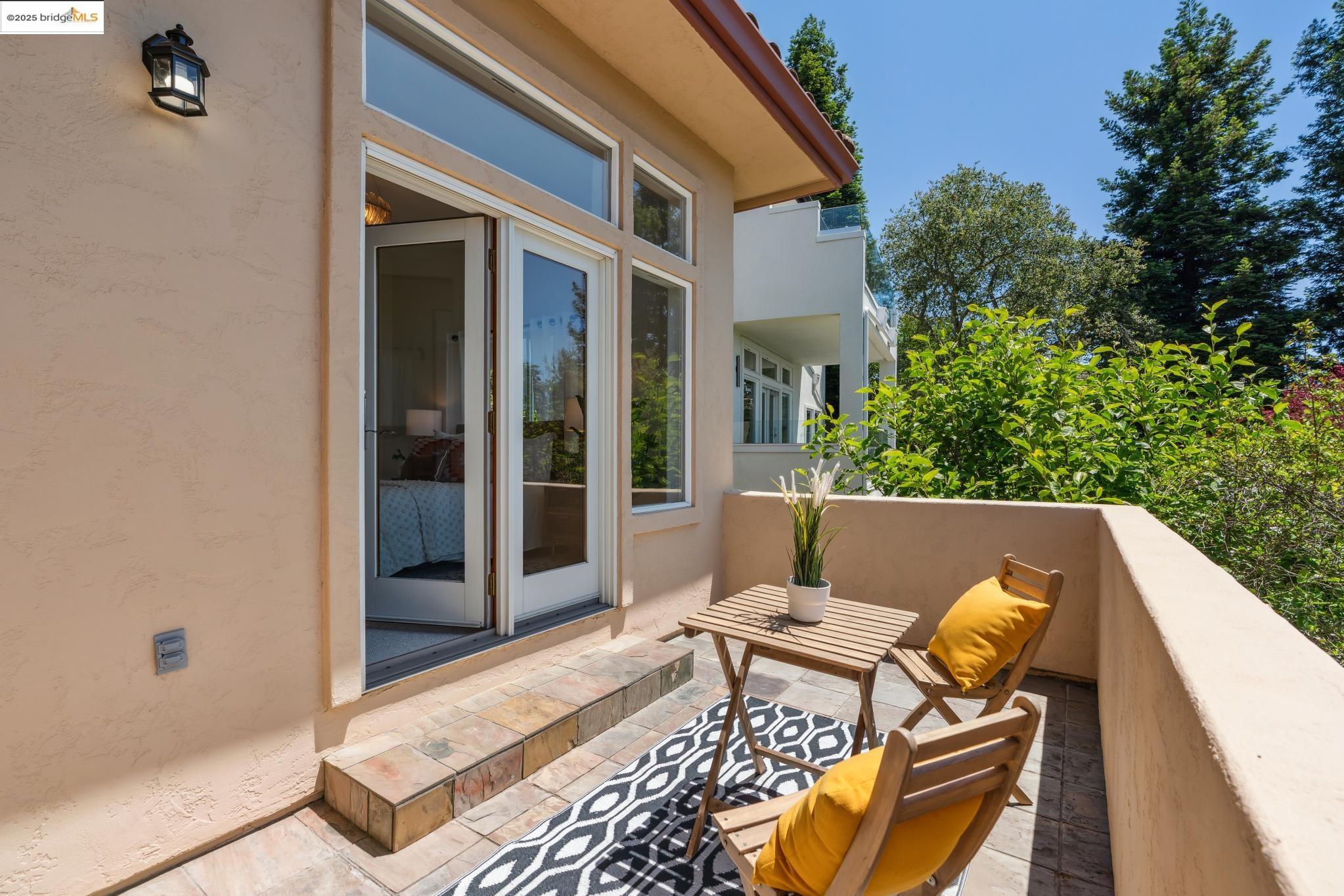 Detail Gallery Image 42 of 60 For 16032 Broadway Ter, Oakland,  CA 94611 - 5 Beds | 4 Baths