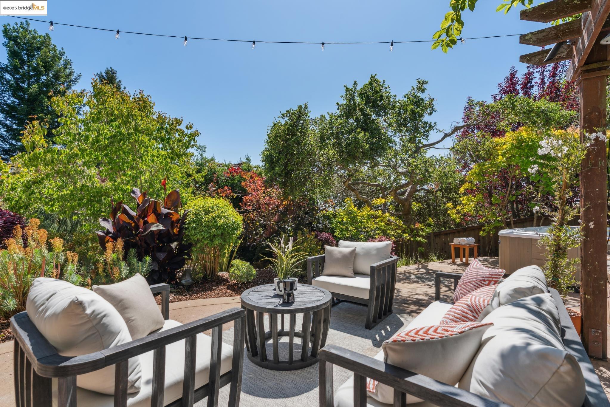 Detail Gallery Image 47 of 60 For 16032 Broadway Ter, Oakland,  CA 94611 - 5 Beds | 4 Baths