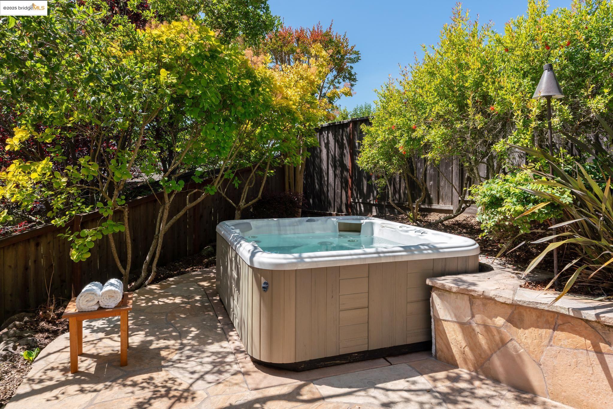 Detail Gallery Image 49 of 60 For 16032 Broadway Ter, Oakland,  CA 94611 - 5 Beds | 4 Baths